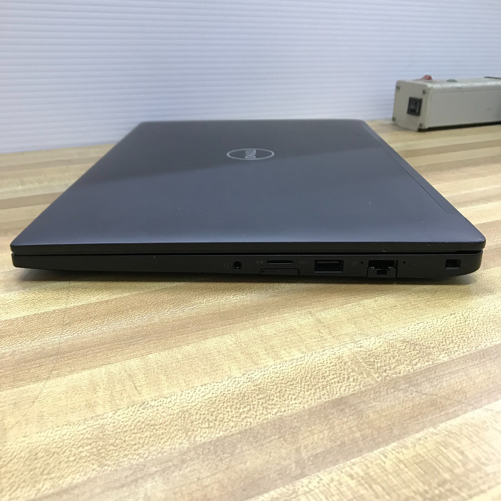 Dell Latitude 7490 14″ Laptop i7-8650U 1.90GHz 16GB RAM 512GB SSD Windows 11 Pro