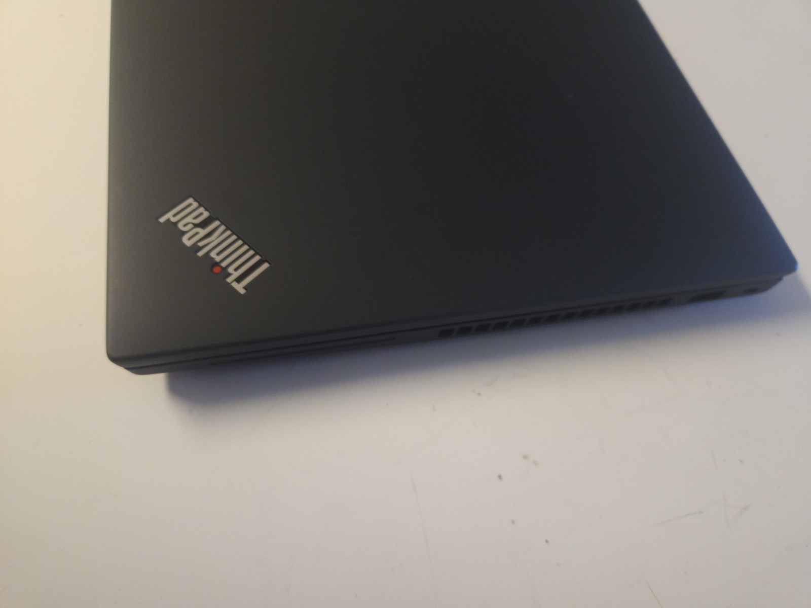 Lenovo ThinkPad T14 i7 32gb Ram 512gb SSD Drive Gen3 1260p 14″ Screen Win 11Pro