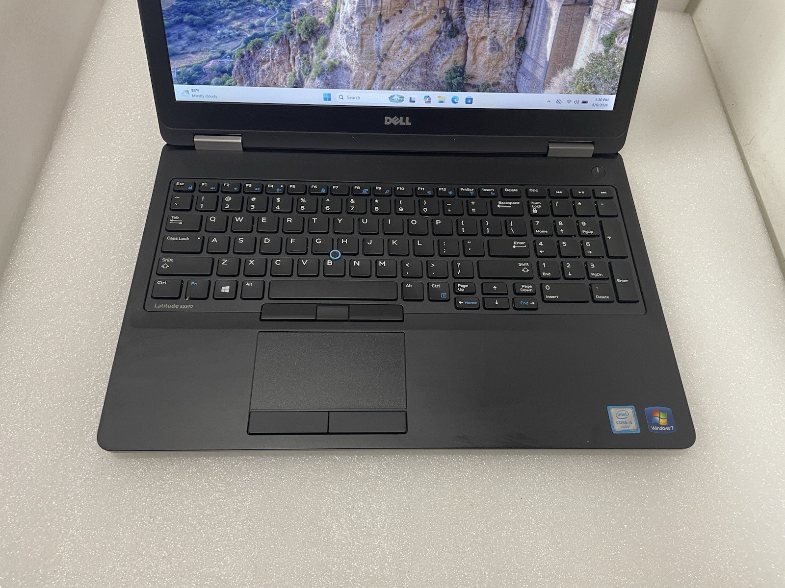 Dell Latitude E5570 128gb Nvme Win 11 i5-6200u 2.40ghz 8gb RAM HDMI Webcam