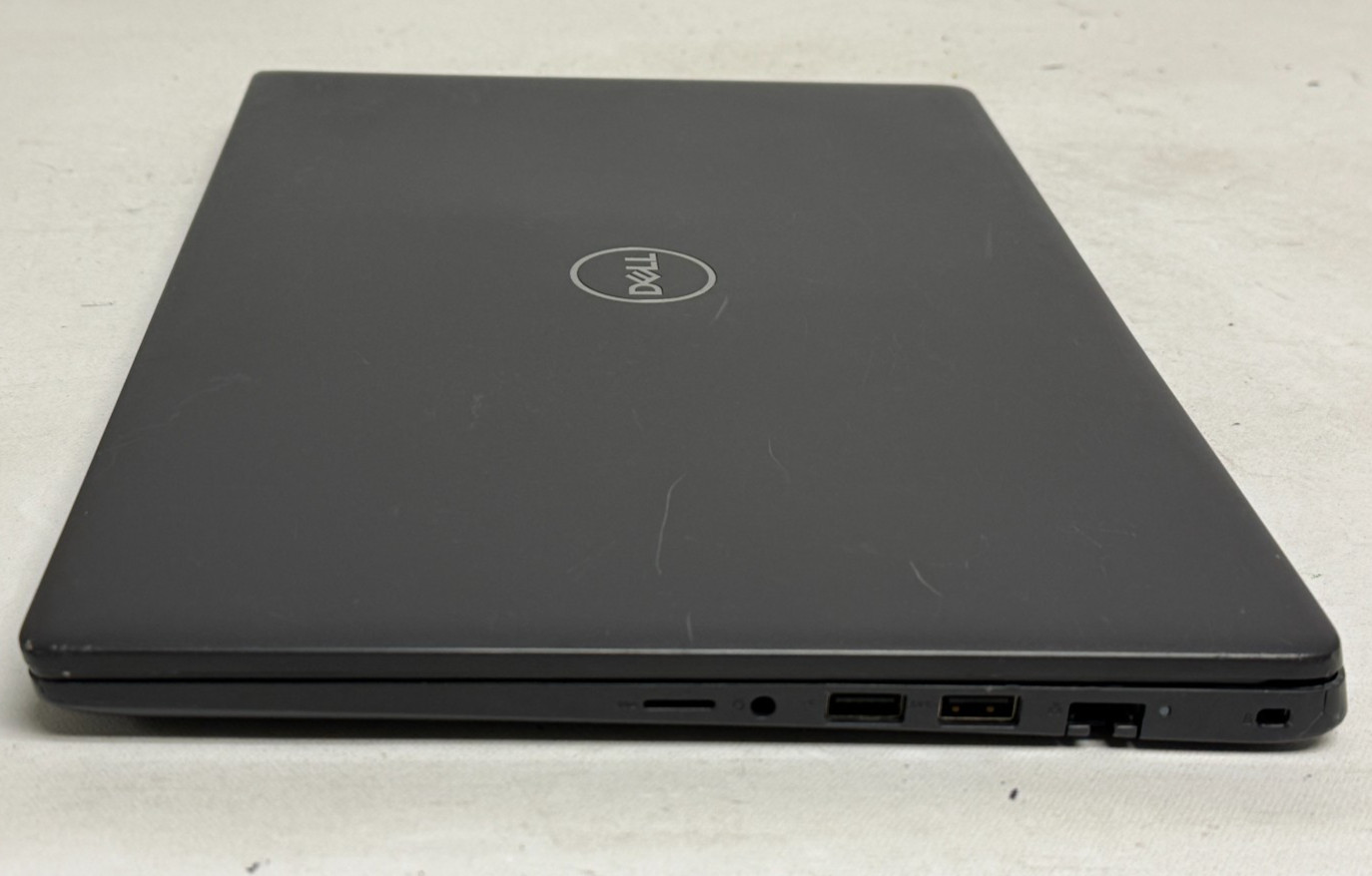 Dell Latitude 3410 14″ (i5-10210u 1.60GHz – 16GB RAM – 256GB SSD – Win11Home)