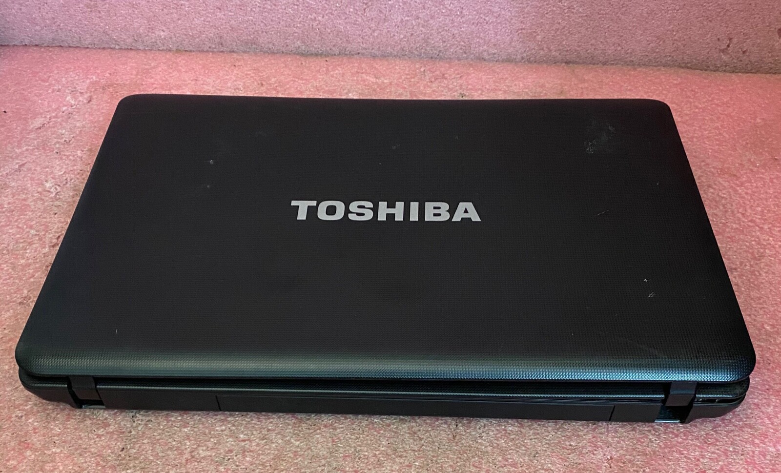 Toshiba Satellite C655 Laptop_Intel Pentium B960 CPU @ 2.20 GHz_4GB RAM_620GB HD