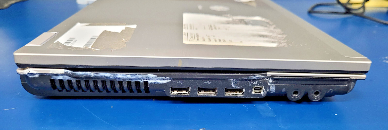 HP Elitebook 8440p Intel i5-M520 4 GB RAM – 250 HHD – WINDOW 10 + CHARGER