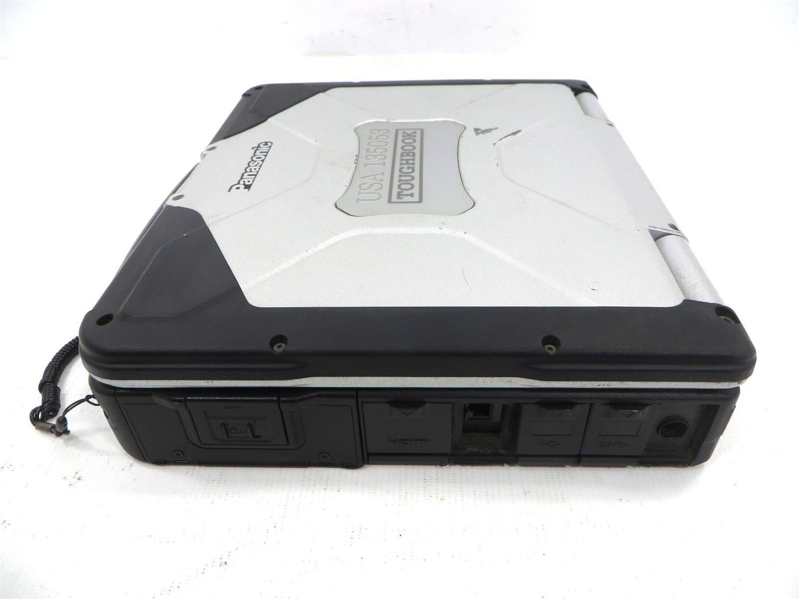 Panasonic ToughBook CF-31 Core i5-5300U 2.3GHz 8GB 750GB HHD