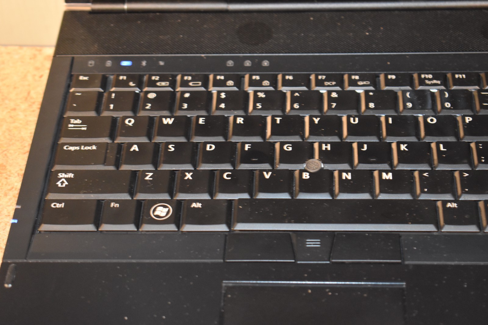 Dell Precision M6400 17″ Windows XP Quad Q9300 1TB NVidia 3700M 1920×1200 WUXGA