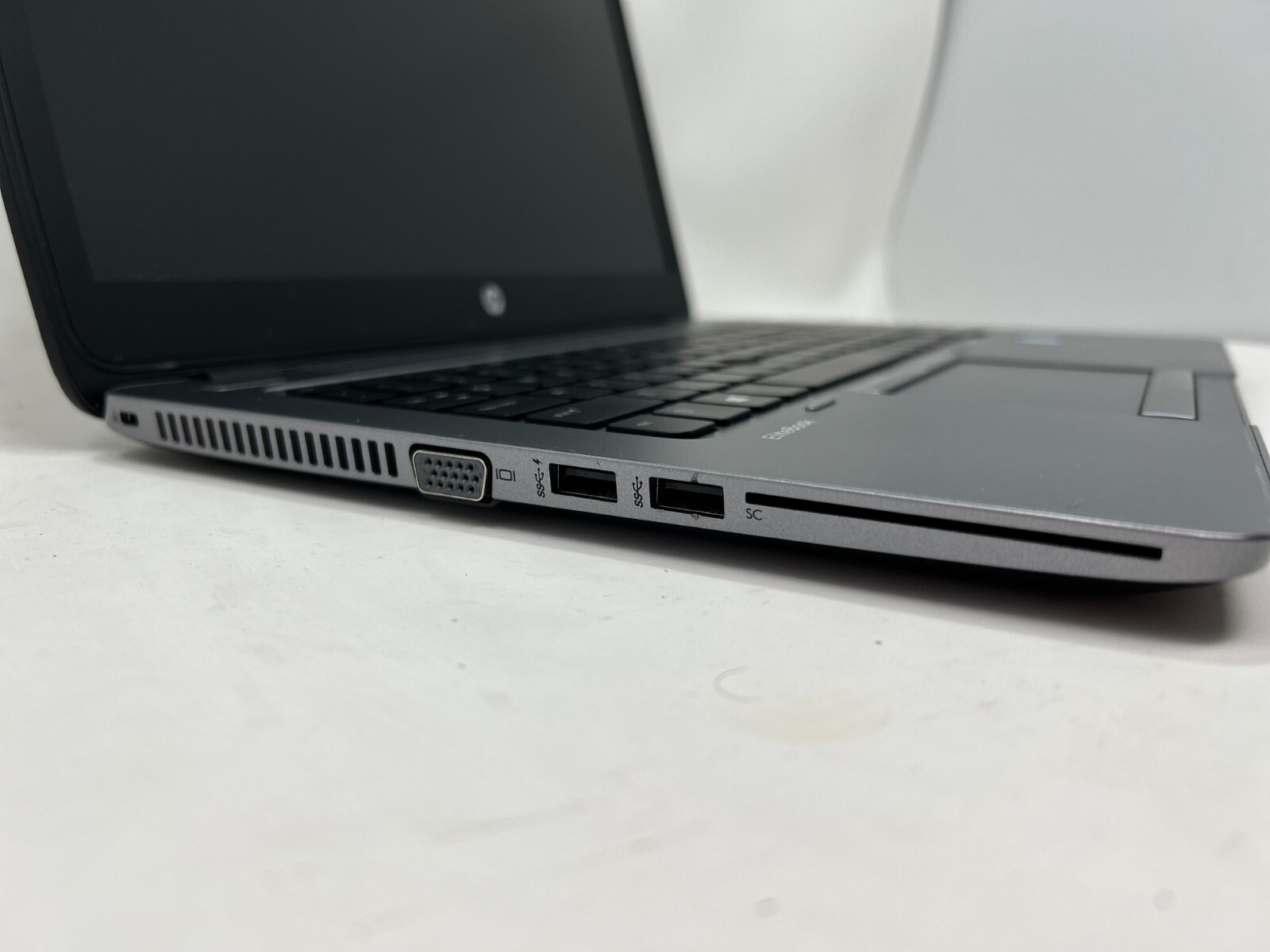 HP Elitebook 840 G2 14″ i5-4310u 2GHz 16GB 500GB 1600×900 Webcam Win 10 Laptop