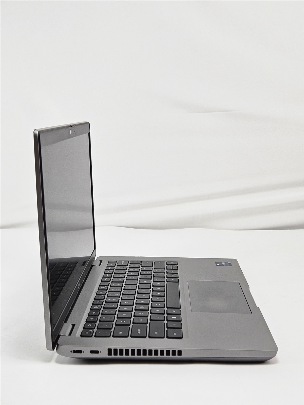 Dell Latitude 5431 Intel Core i7-1270P 14″ 16GB RAM 256GB SSD Business Laptop