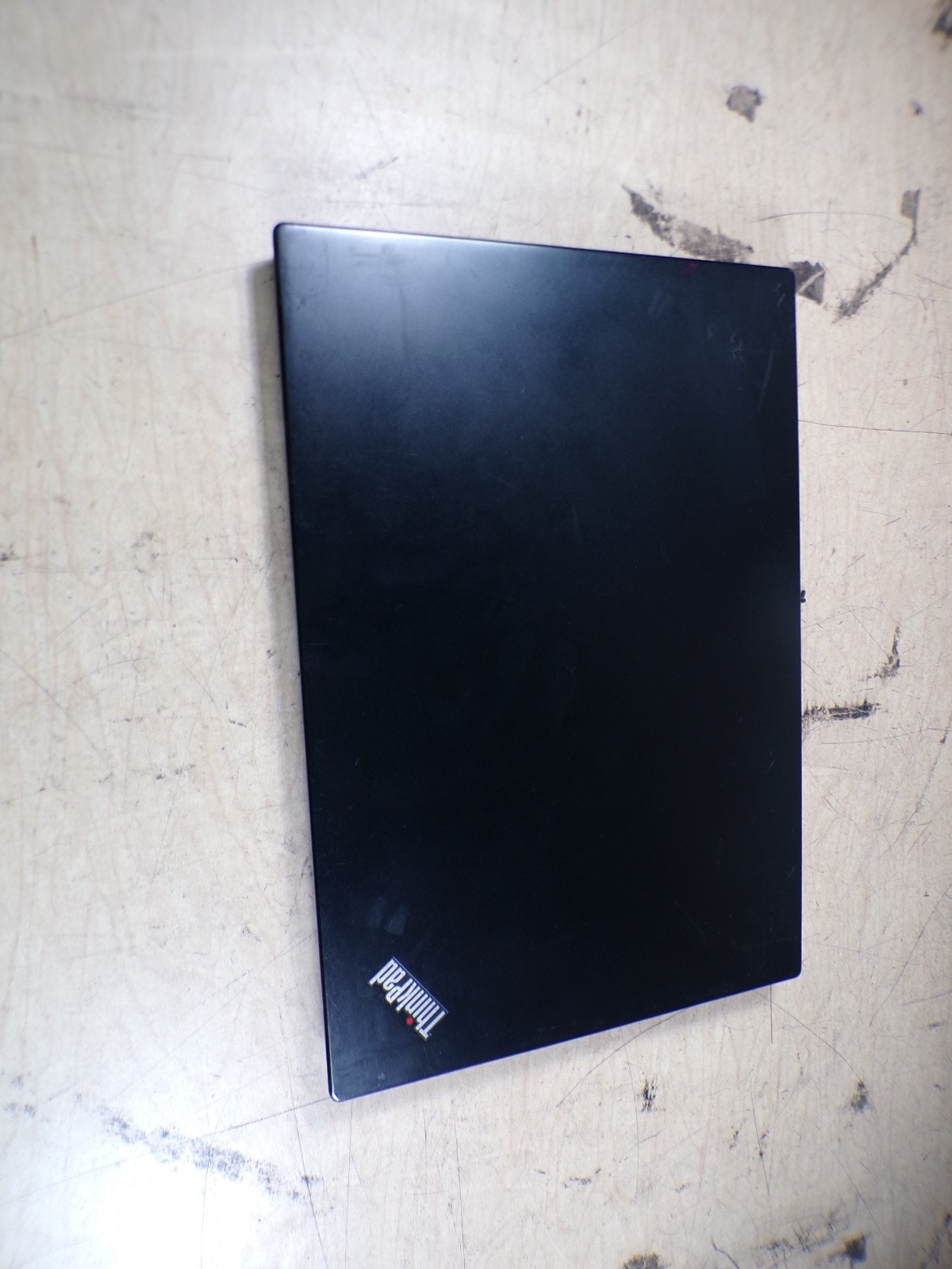 THINKPAD LENOVO X390 INTEL CORE I5 8TH GEN 8GB RAM **BAD SCREEN **NO HD/ NO CADD