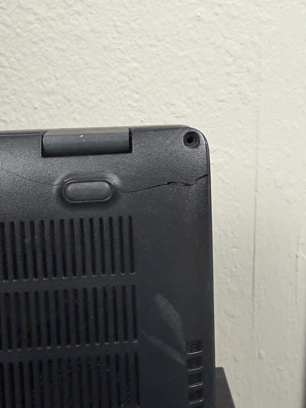 Dell Latitude 5400 Intel Core i7 8th Gen NO RAM No Drive/OS Laptop READ DESC!!