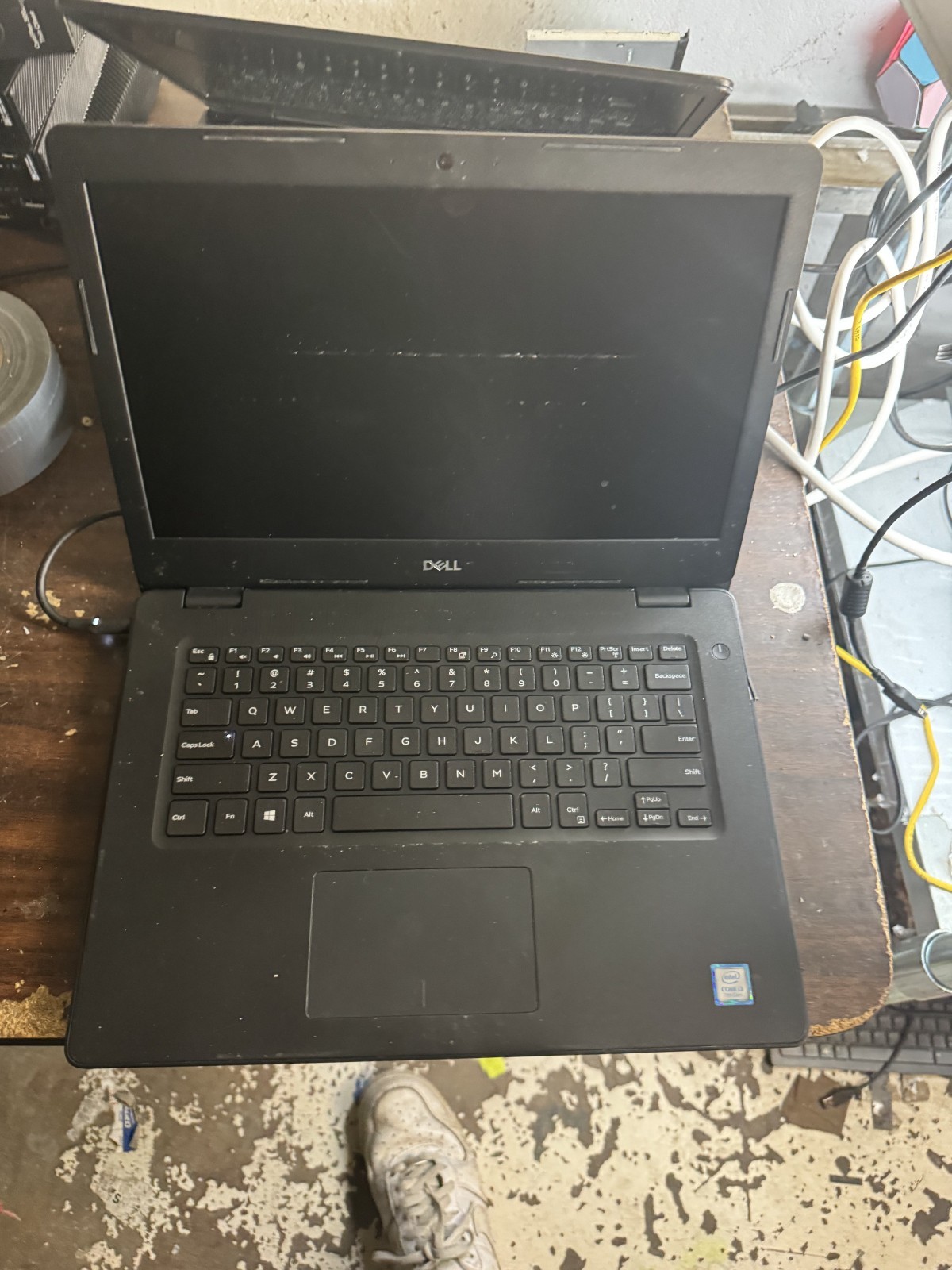 DELL LATITUDE Intel Core i3 7th Gen Laptop for Parts/Repair #5428