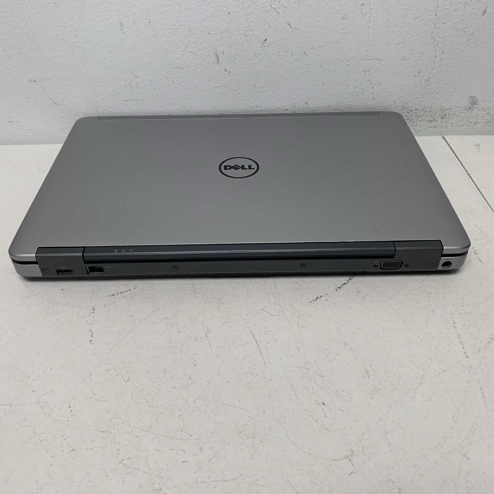 Dell Latitude E6540 Core i5 4310M 2.7GHz 4GB RAM 128gb SSD W10P Wind Not Activat
