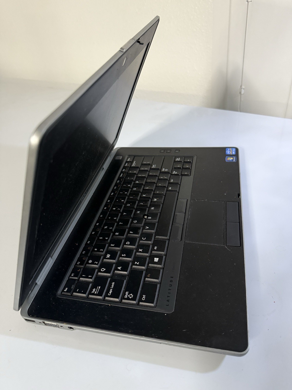 Dell Latitude E6430 Intel i5-3340m 2.70 GHz 8 GB RAM 128 GB HDD Win 10 Pro