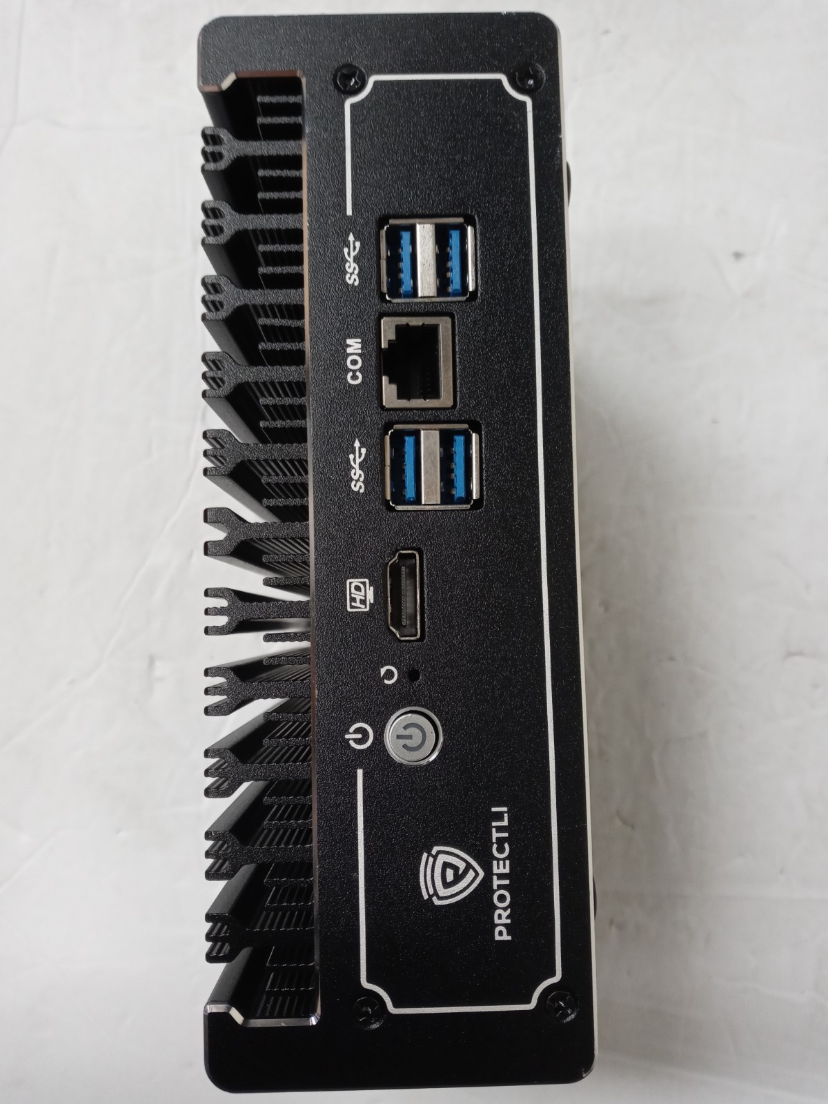 CYTRACOM CONTROLONE BRIDGE 60 i5-8250U 1.6ghz 8gb 320GB SSd NO OS NO ADAPTER