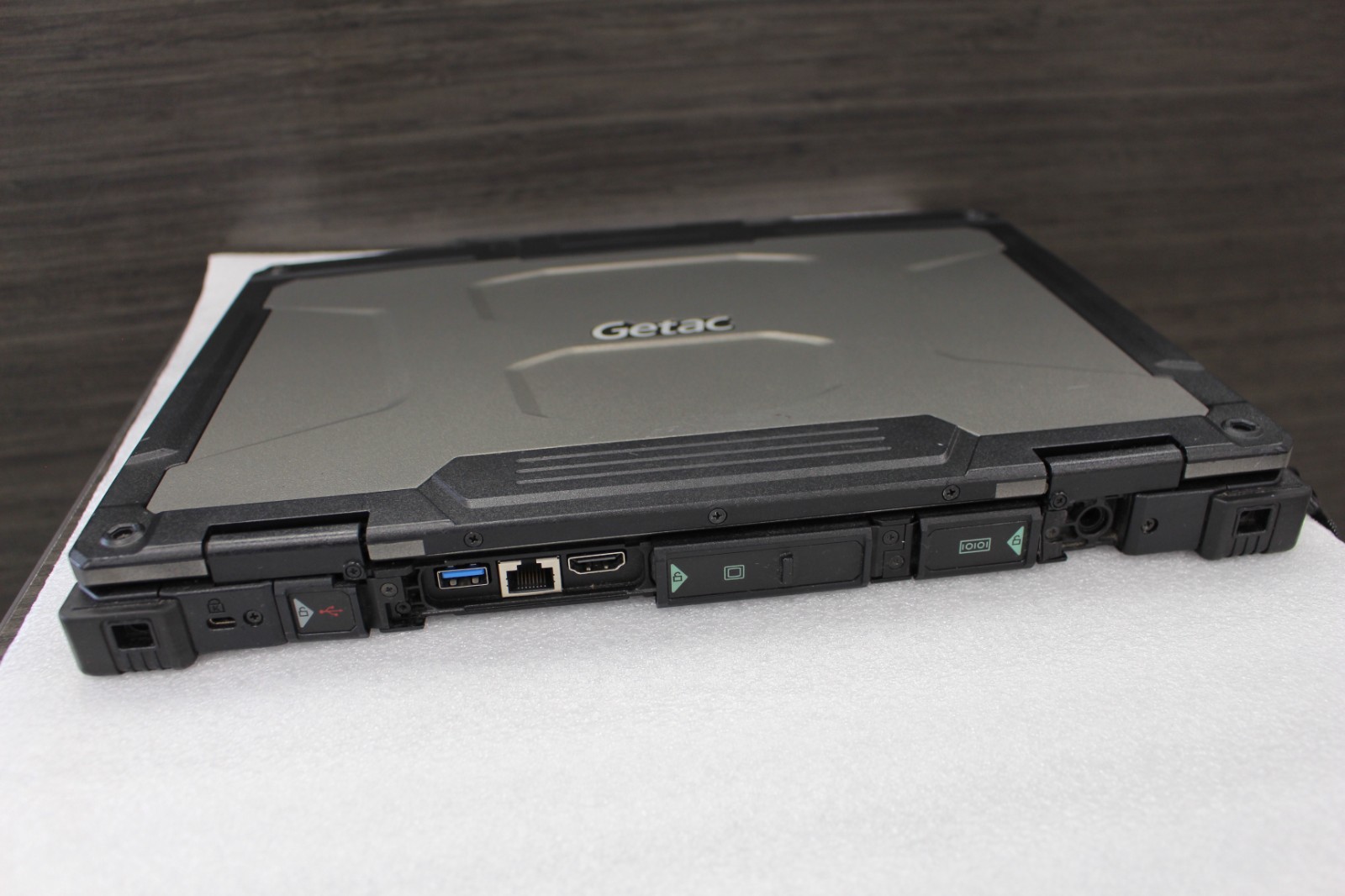 Getac B360 Rugged Laptop i5-10210U 256GB SSD 8GB RAM, Barcode/Smartcard Reader