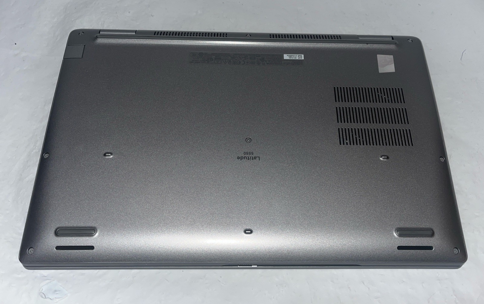 Dell Latitude 5550 15.6″ Intel Core Ultra 5 135U@1.6GHz, 16GB RAM, 512GB M2