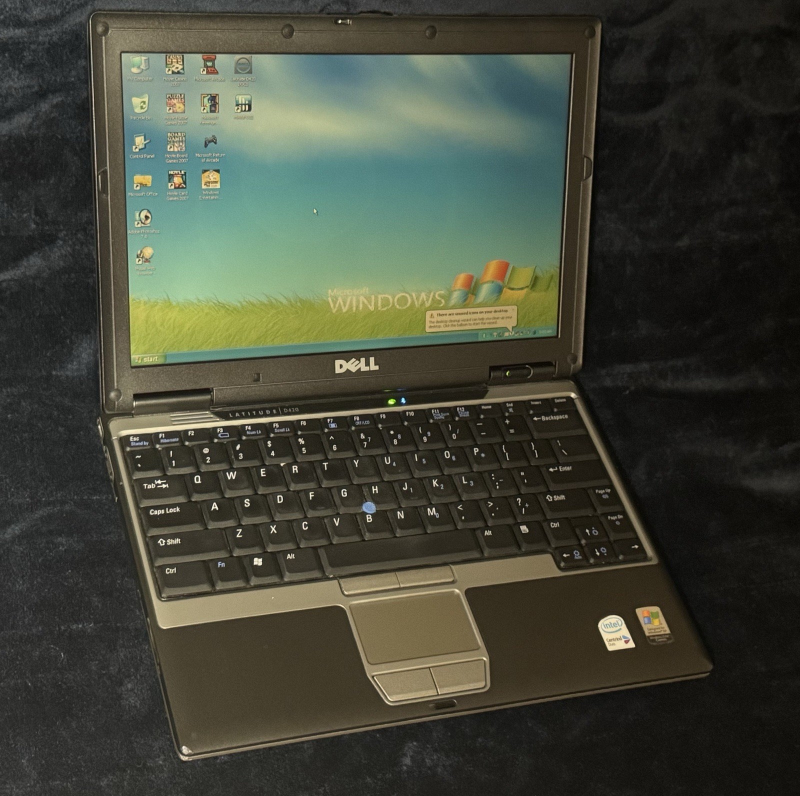 Complete Dell Latitude D420 Mini Laptop 12” LCD/1.20GHz/1GB RAM/80GB/WIFI/XP PRO