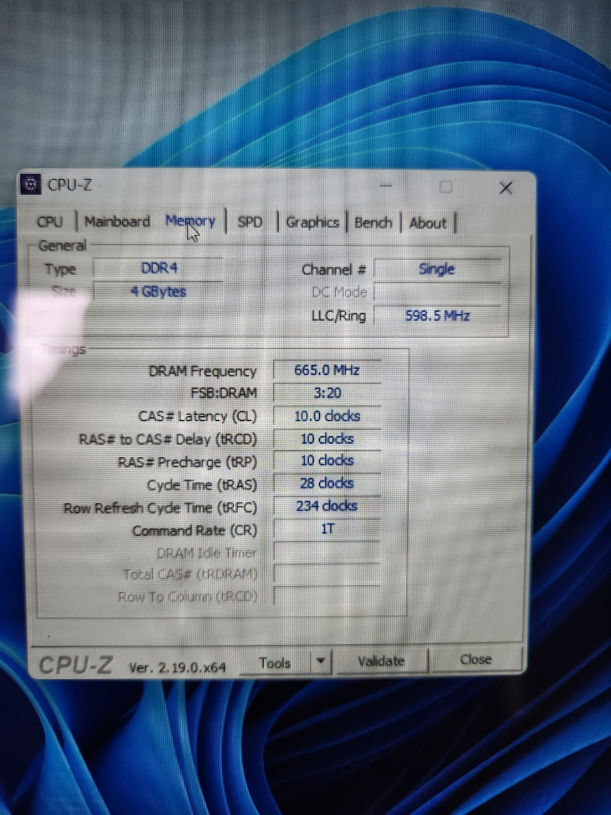 Dell Inspiron 5582 Intel i3 Gen 8 1TB SSD 16 GB Intel Optane 4 GB RAM (2 Slots)