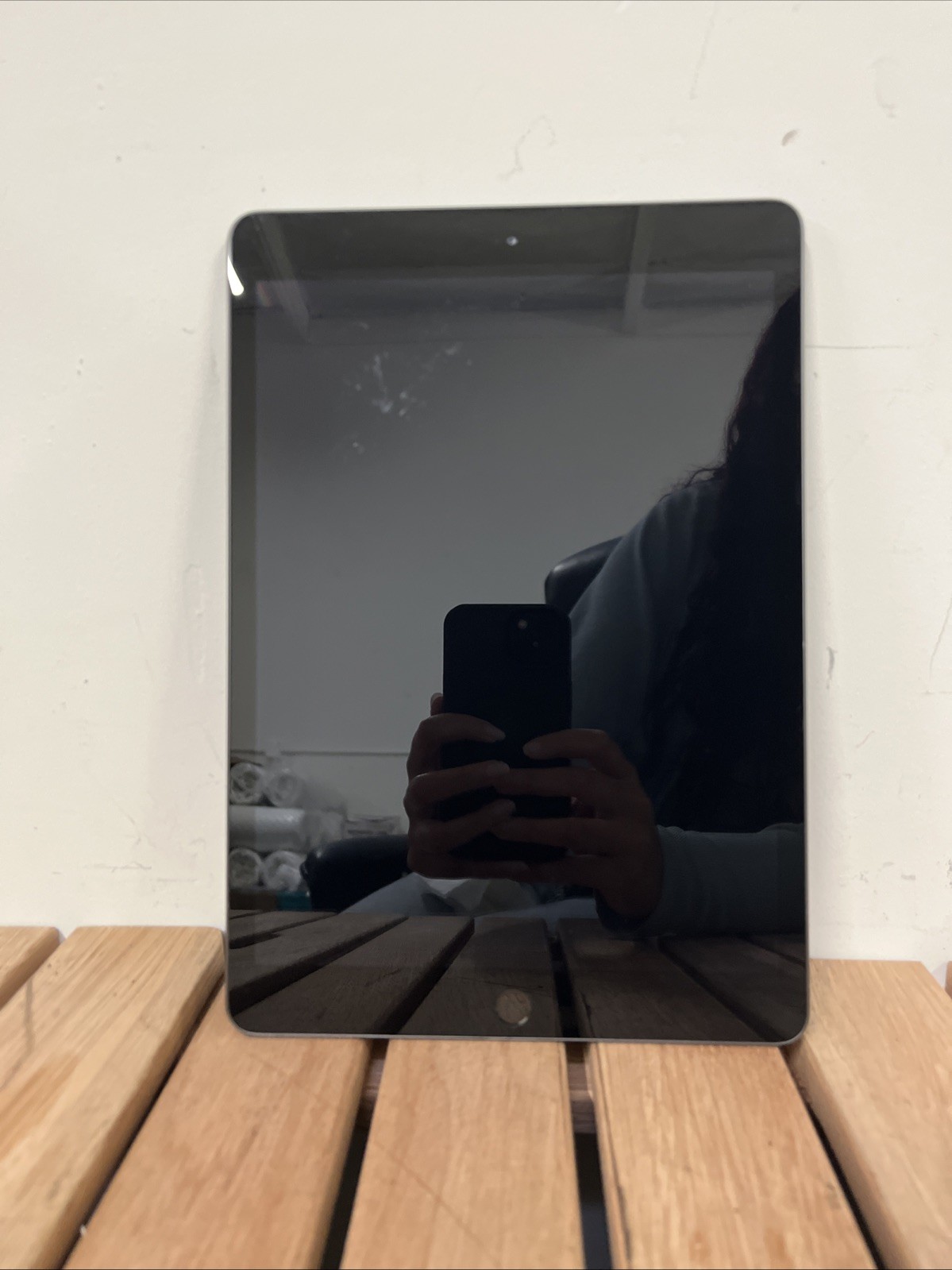 Apple iPad | 7th Generation | 10.2″ Retina | 32 GB | Model: A2197