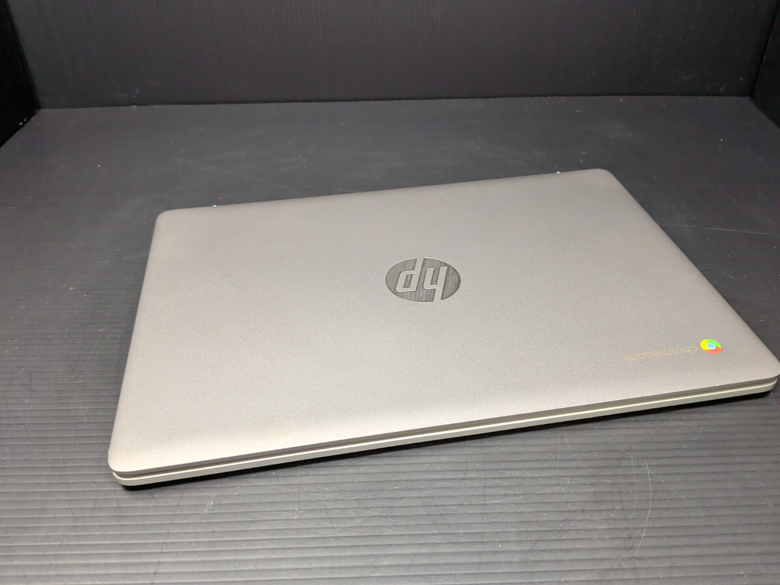 HP Chromebook 14 14a-na0023cl FHD 64GB N4020 4GB RAM