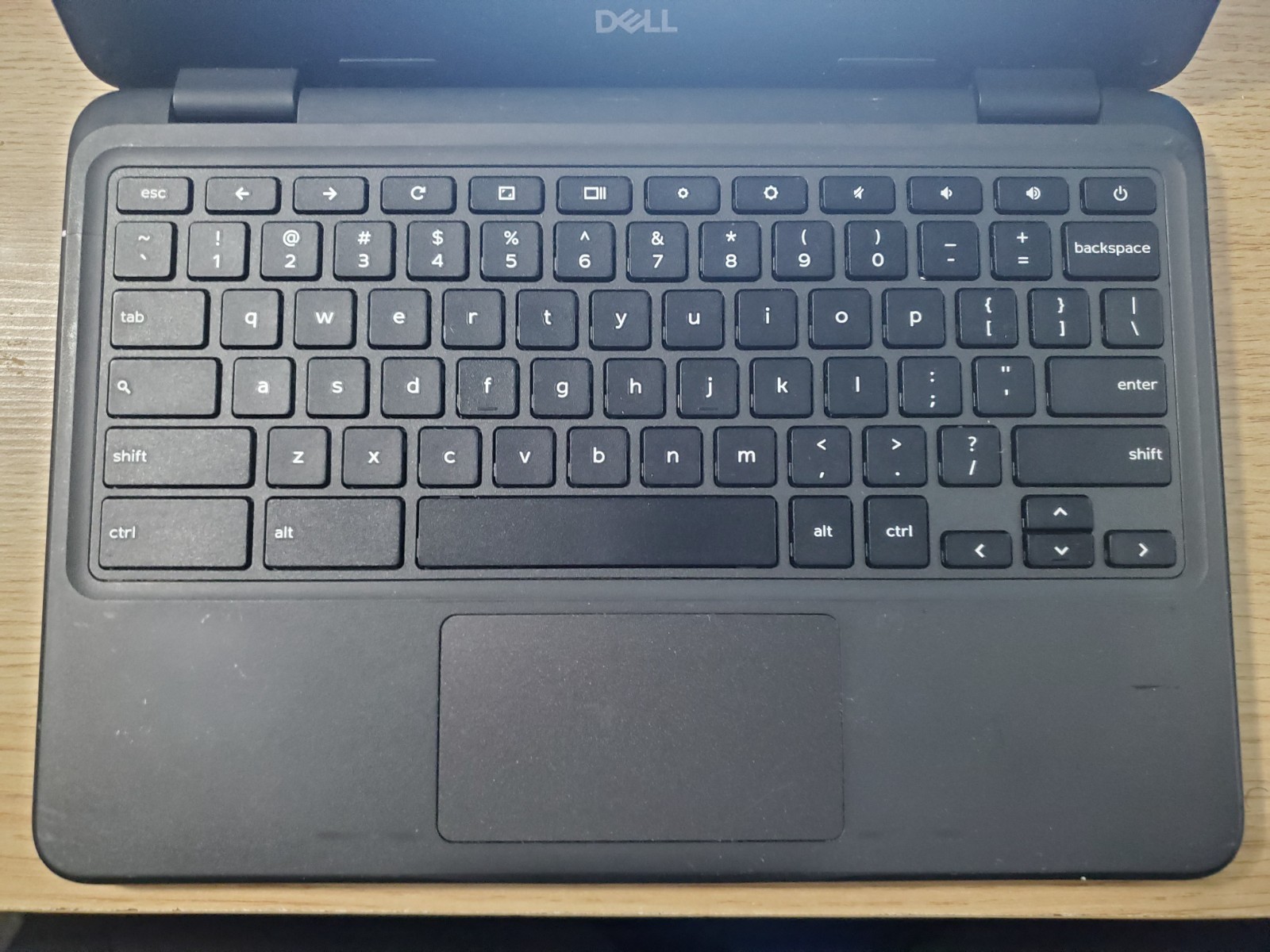 Dell Chromebook 3100 11.6″ Laptop / TESTED WORKING / Webcam w/new charger