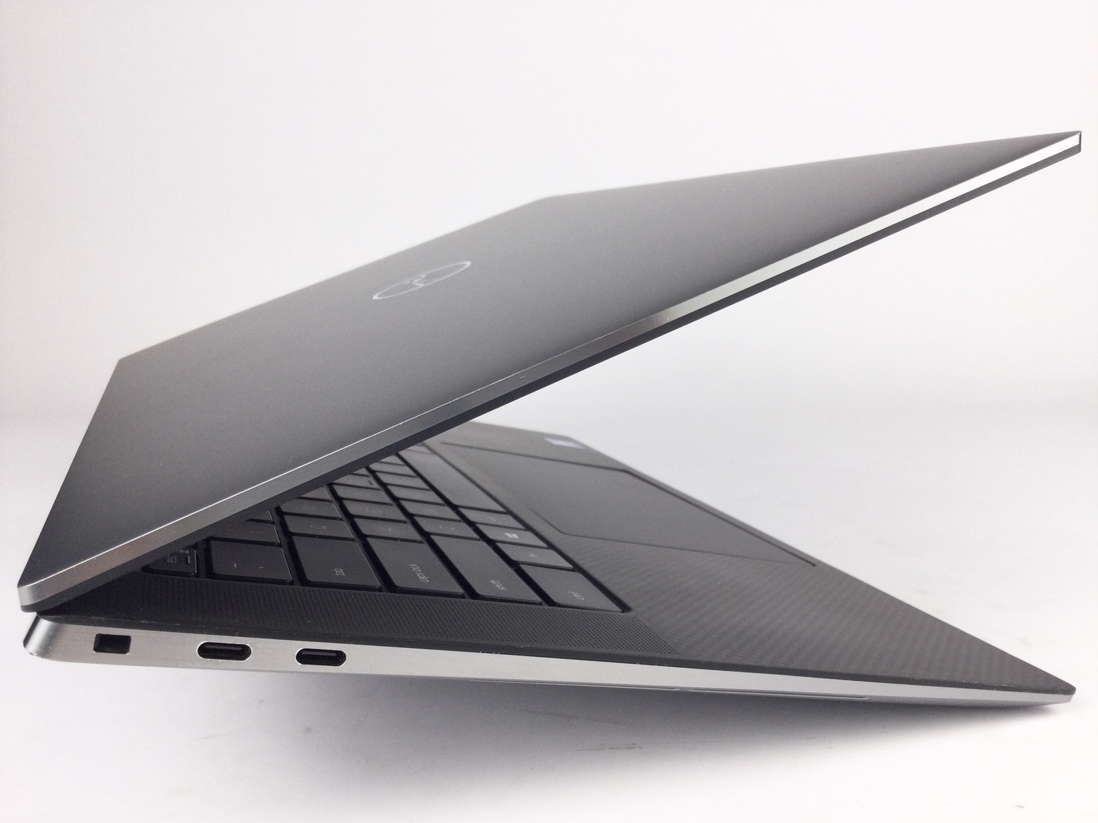 Dell Precision 5560 15.6″ i7-11850H 2.50GHz 32GB 1TB NVMe T1200 Win11 No AC