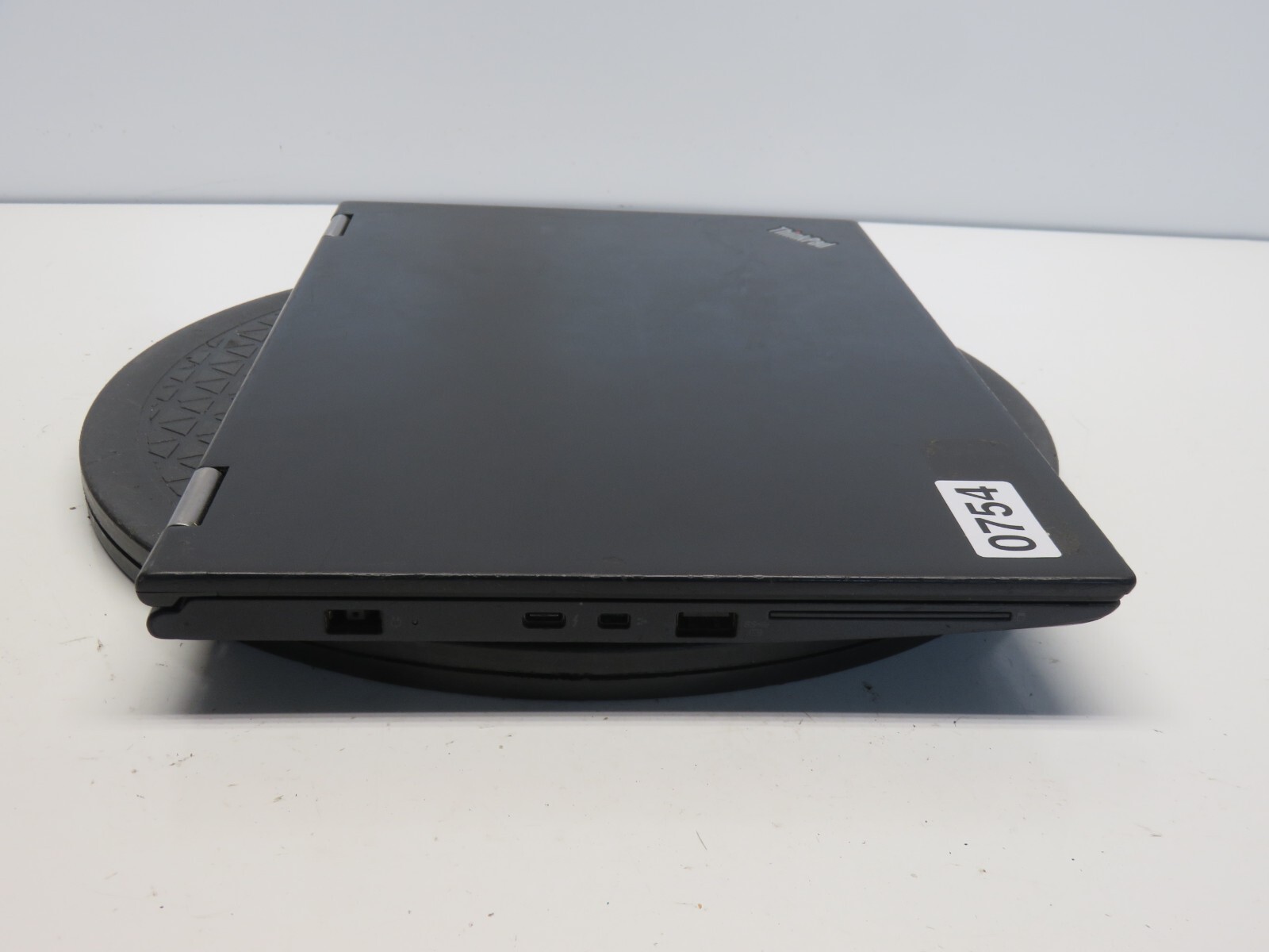 Lenovo ThinkPad Yoga X380 Intel Core i5-8350U 1.7 GHz 8GB NO HDD