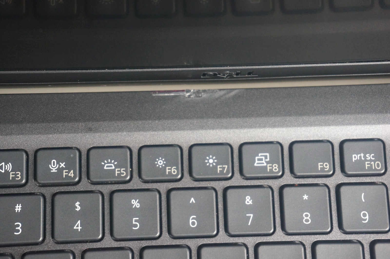 Dell Latitude 7320 – Intel Core i5-1145G7 @2.60GHz 8GB RAM – No HD/No OS