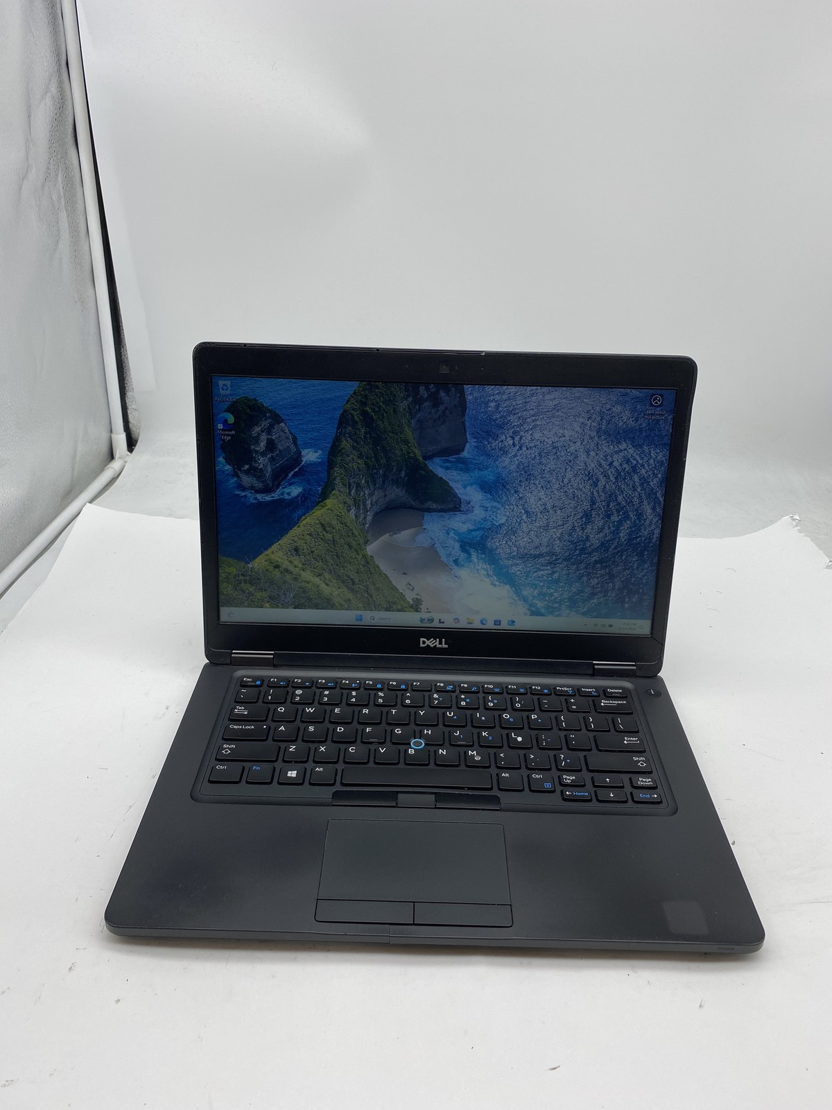 Dell Latitude 5490 Laptop Core i5 8350U 1.7GHz 8GB RAM 256GB SSD W11P