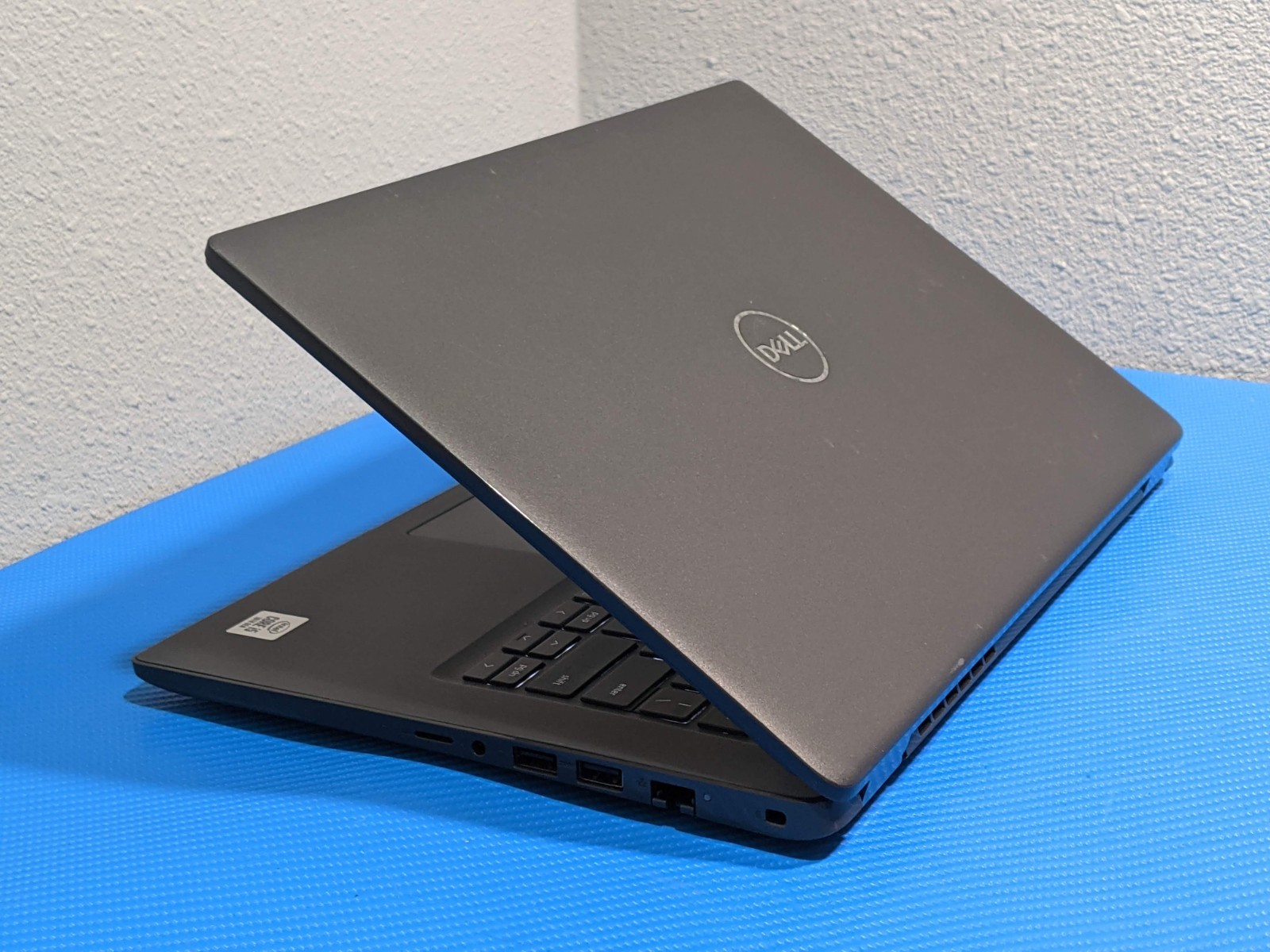 Dell Latitude 3410 14″FHD Intel Core i5-10310U 1.7GHz 8GB 256GB SSD Win11Pro +PA