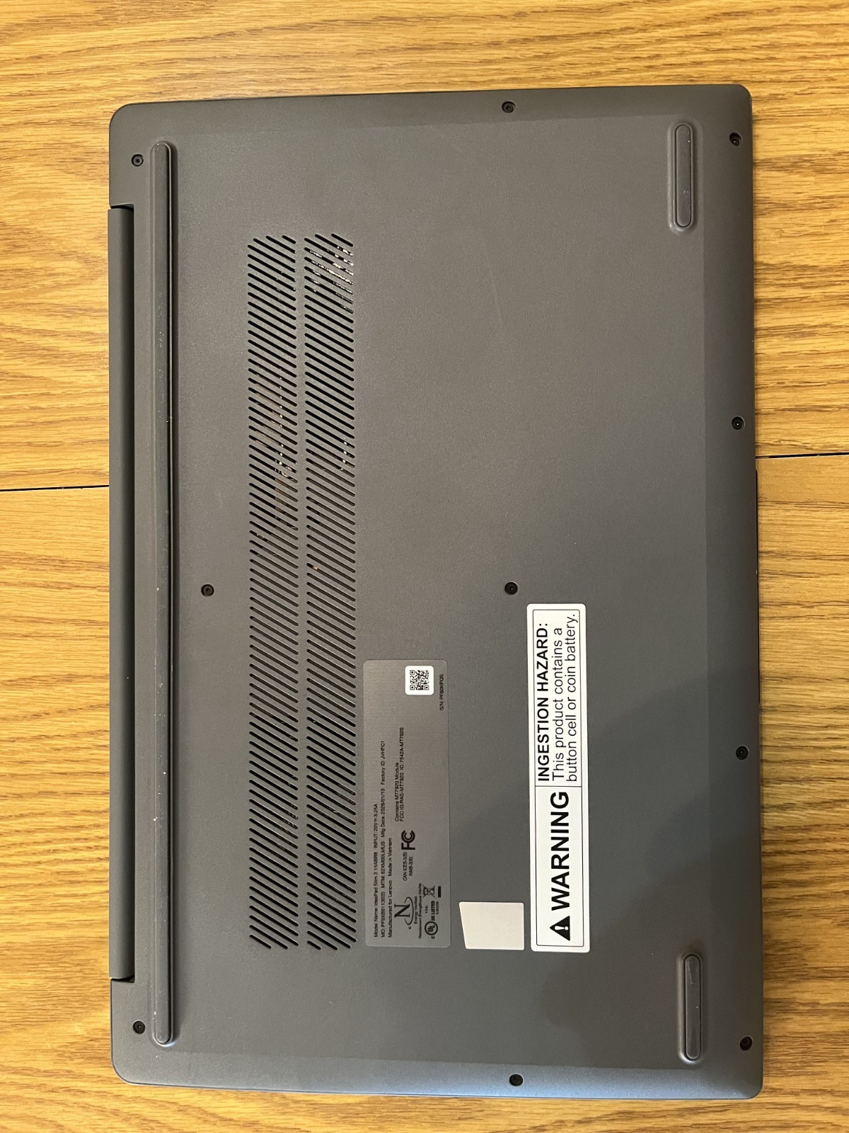 Lenovo IdeaPad Slim 3 15.6″ AMD Ryzen 7 5825U 2025 16GB RAM 512GB SSD Arcti Grey