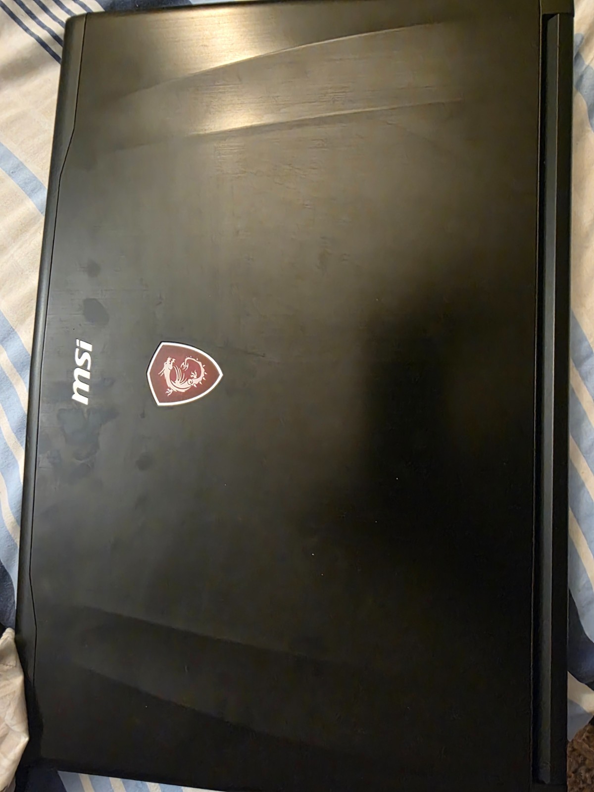 MSI GAMING GF72VR Intel Core i7-7700HQ 32GB 512GB SSD + 1TB HDD NVIDIA GTX 1060