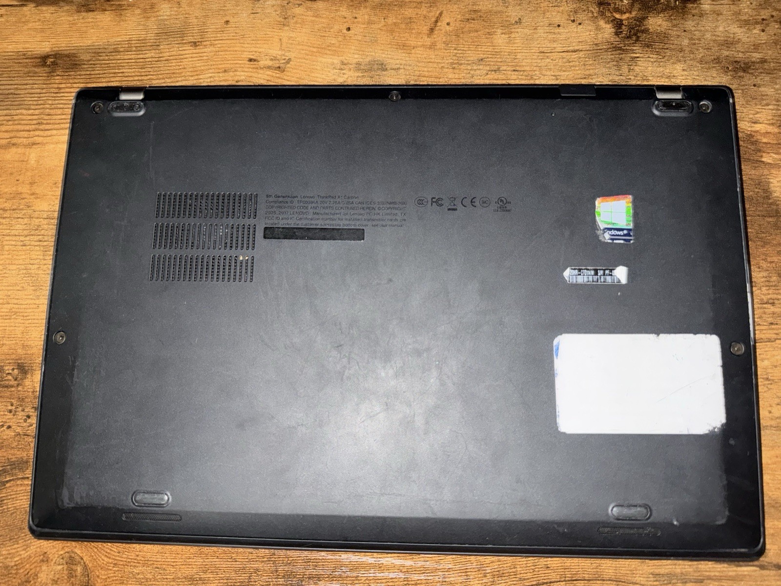 Lenovo ThinkPad X1 Carbon 5th Gen 14″|i7 CPU|16GB RAM|256GB SSD |Windows 11 Pro
