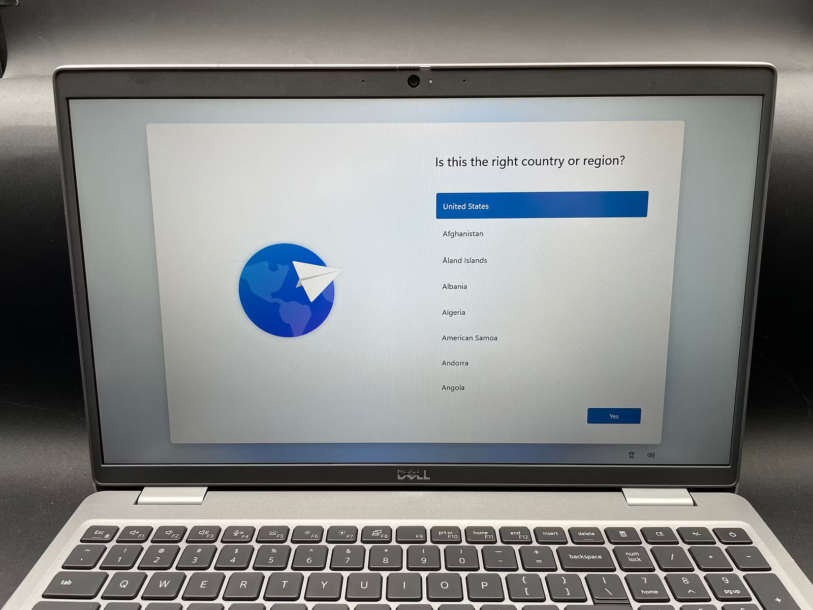 Dell Latitude 5520 Used 15.5″ (i5-1145G7 @ 2.60GHz-8GB-256GB NVMe)