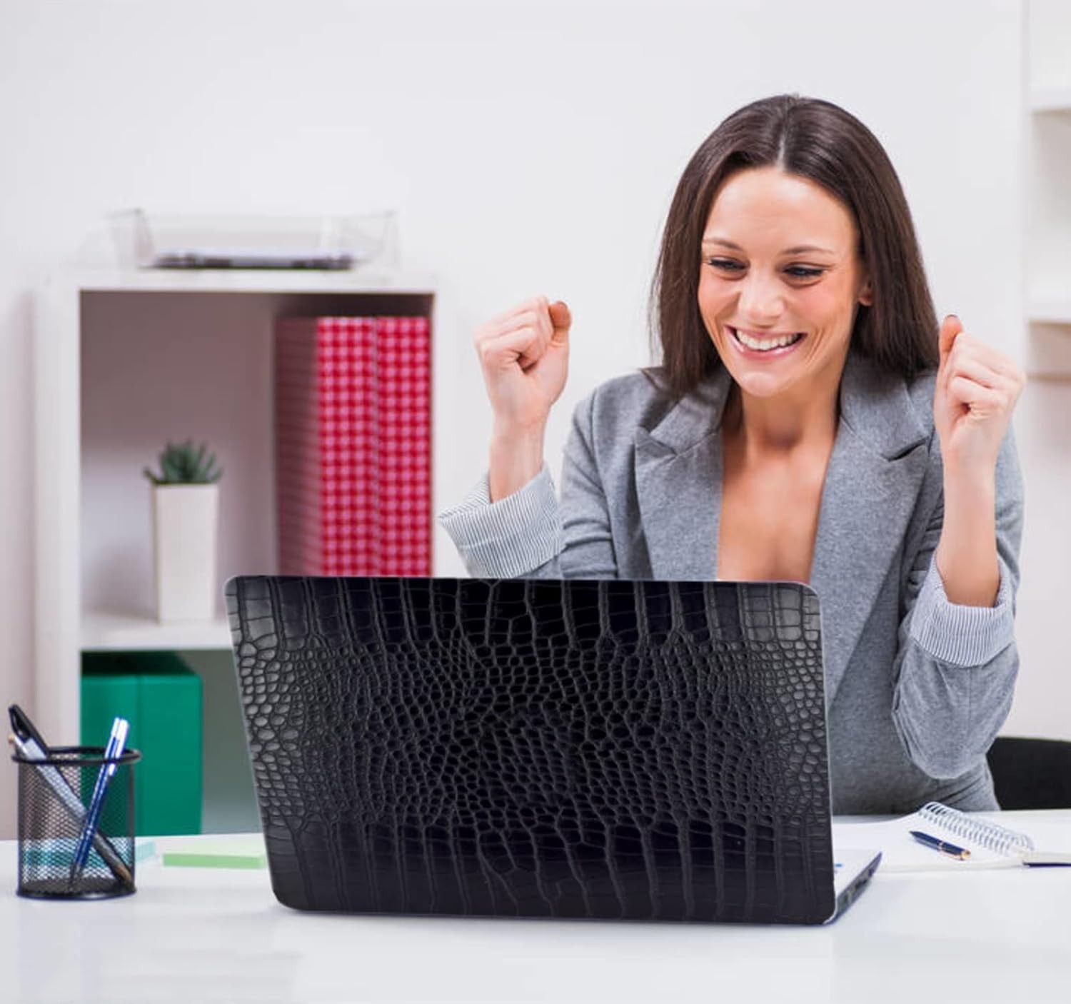 Crocodile MacBook Pro 15 inch Case 2019 2018 2017 2016 Release A1990 A1707 Black