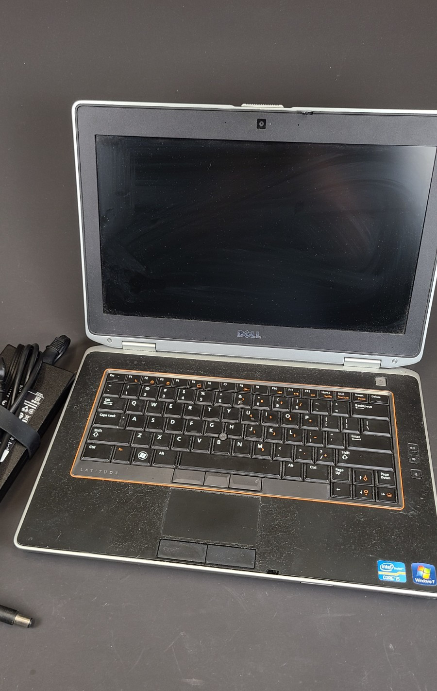 Dell Latitude E6420 i5 8GB RAM 500GB HDD Win 10 Pro PARTS Sticky Deck