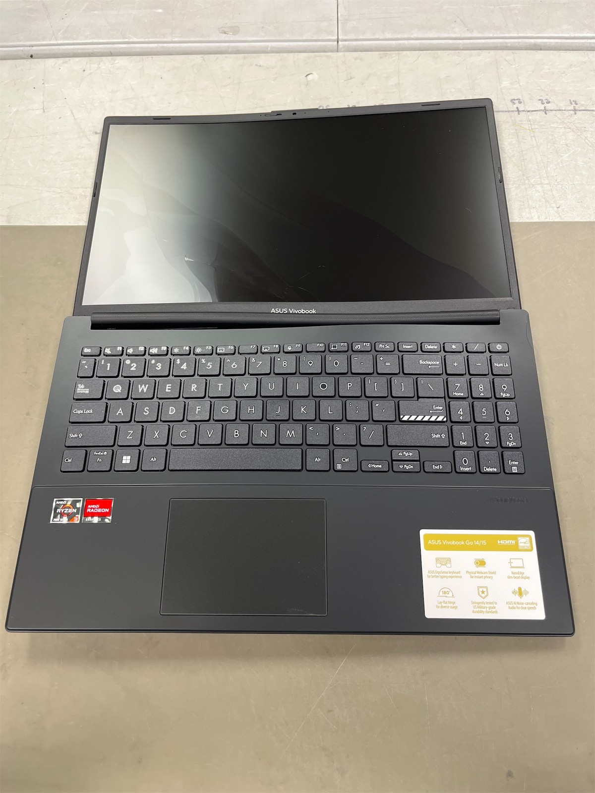 ASUS VIVOBOOK 15 *For Parts*