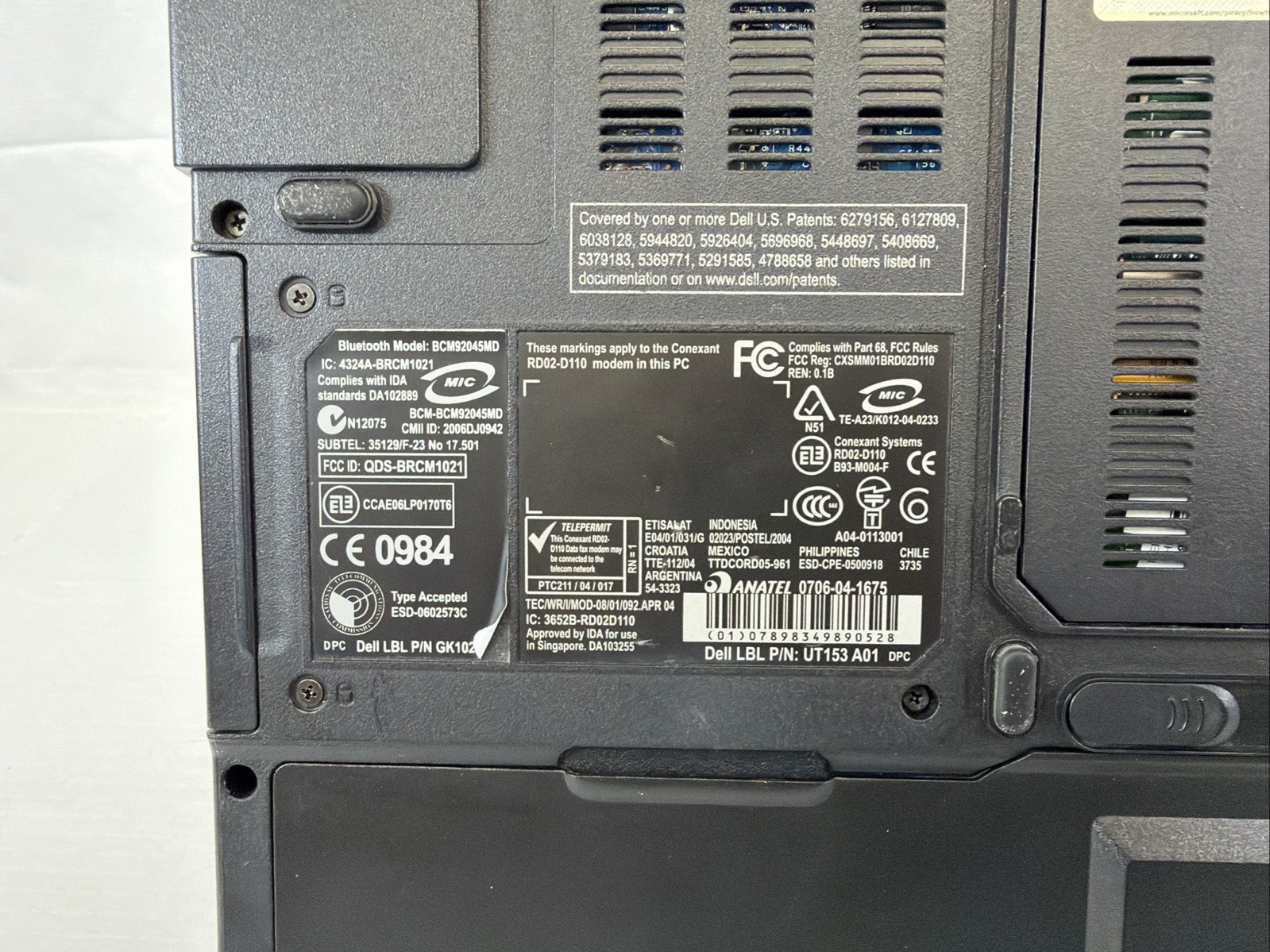 Dell Inspiron E1505 15.4″Core 2 Duo 2.0GHz 2GB RAM 250GB HDD Win XP Radeon X1300