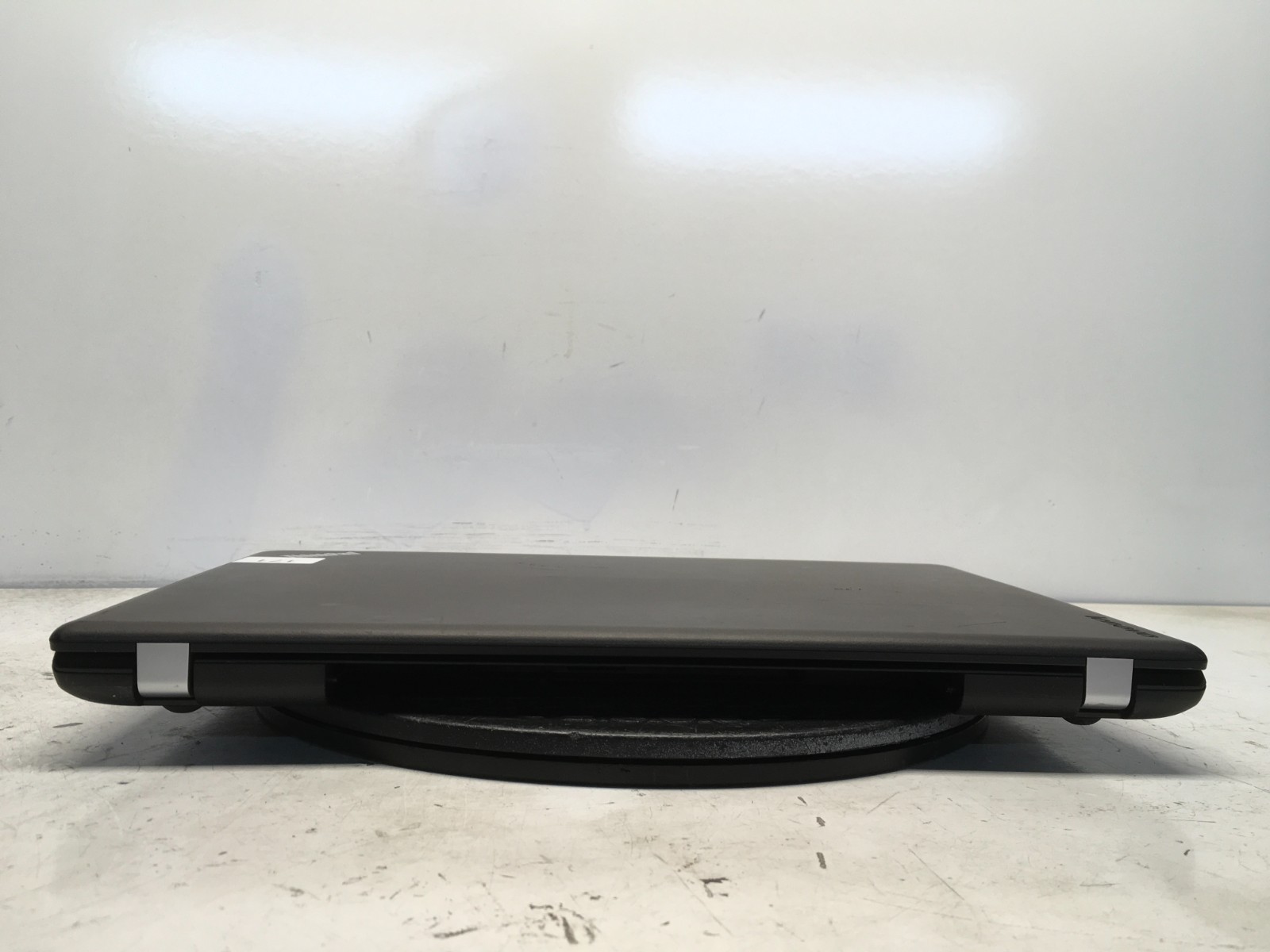 Lenovo ThinkPad E560 Intel i5-6200U 2.3GHz 4 GB NO HDD