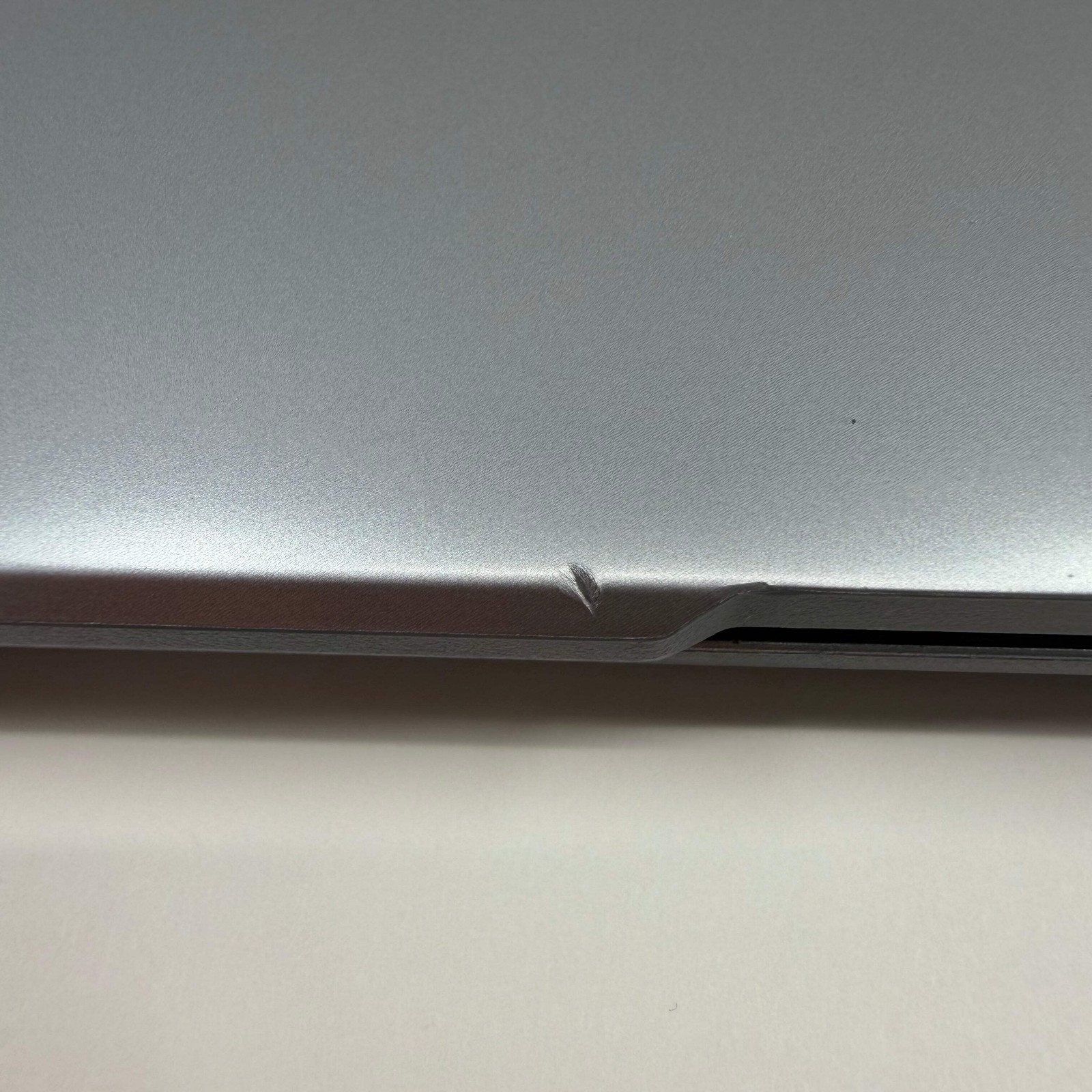 Lenovo IdeaPad Slim 3 15IAN8 15.6″ i3-N305 1.8GHz 8GB RAM 128GB SSD