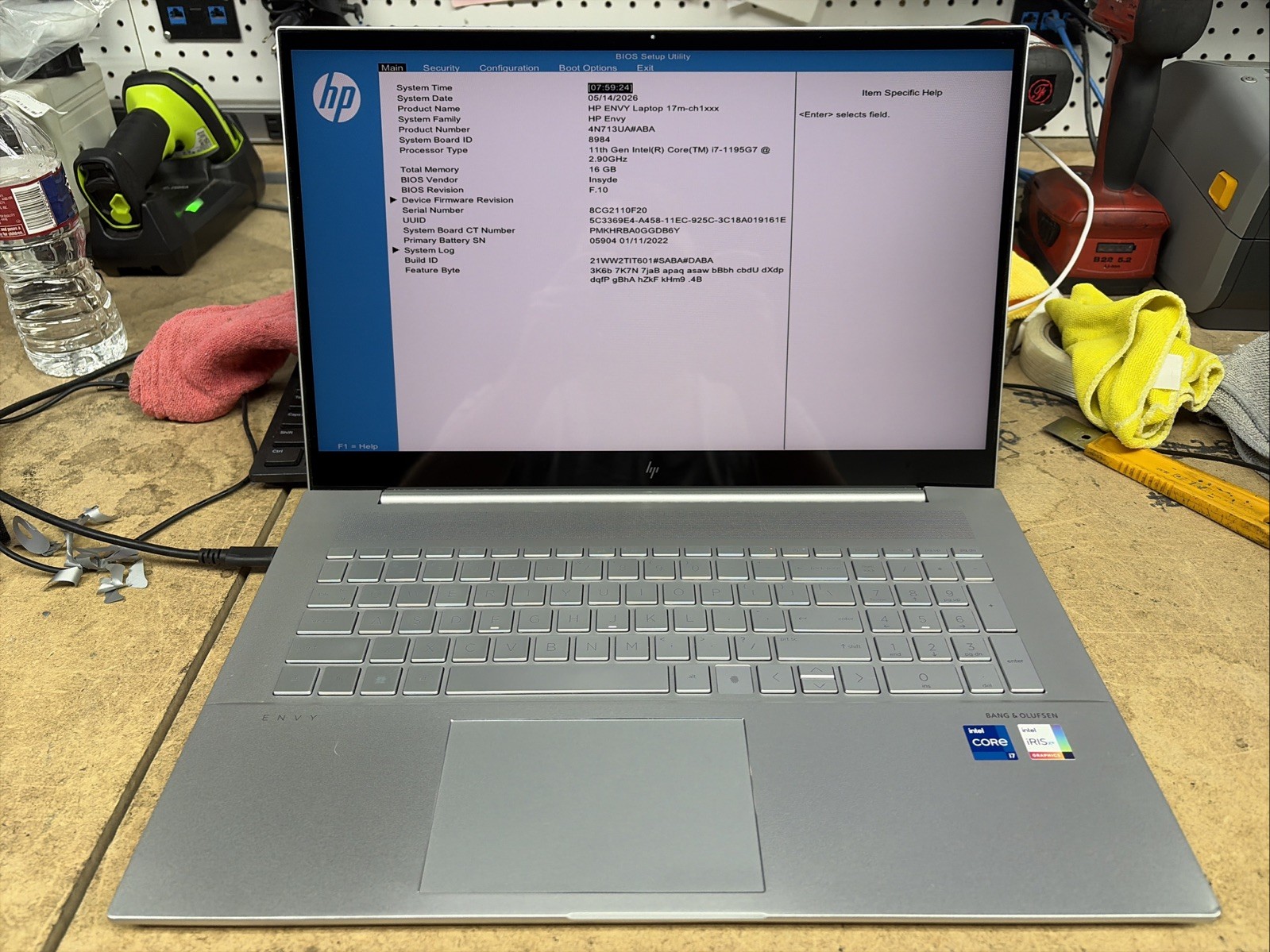 HP ENVY Laptop 17m-ch1013dx 17.3 FHD Touchscreen/i7-1195G7/16GB/512GB SSD