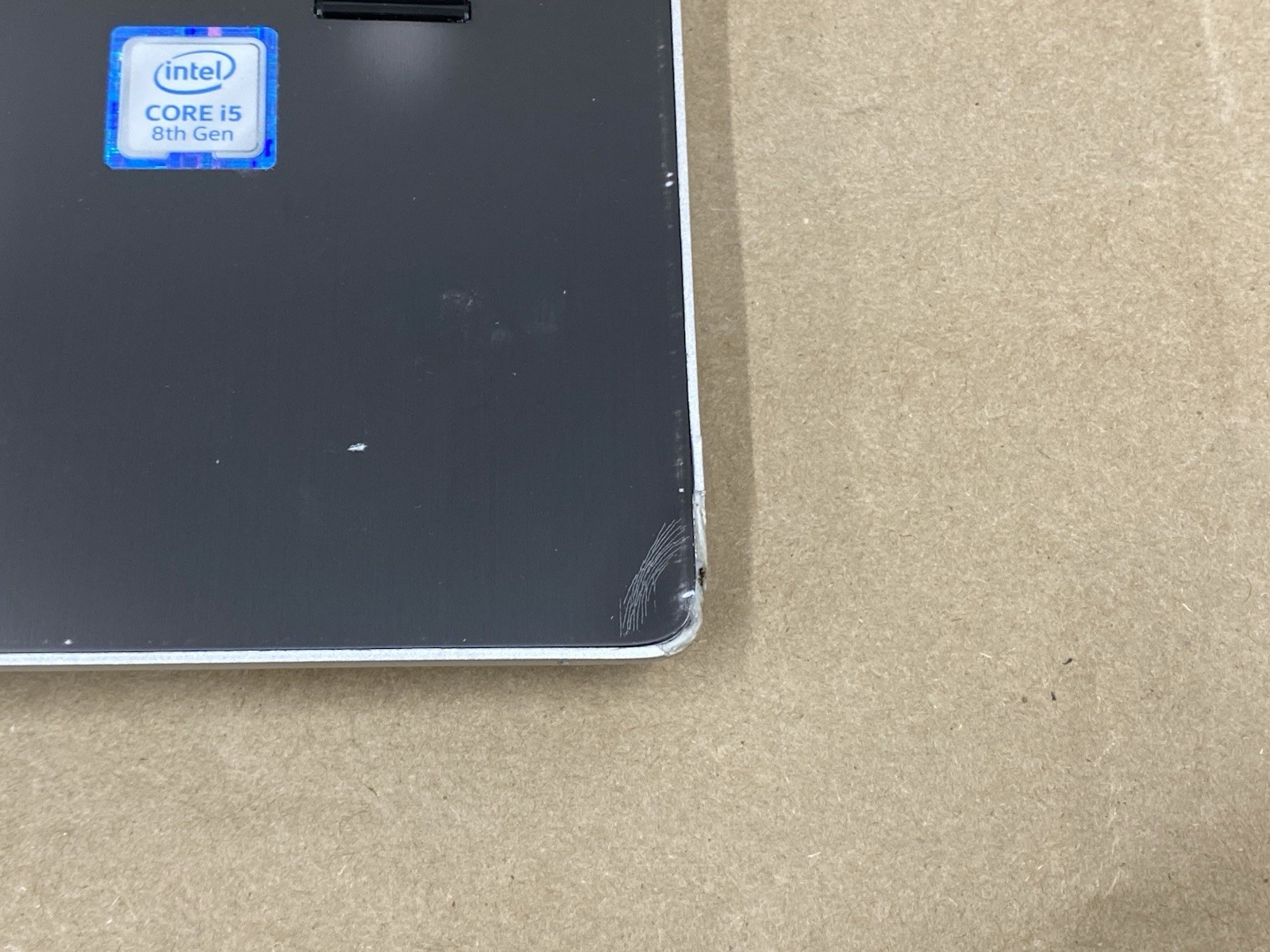 HP 440 G5 – 14″ 1366×768 – i5-8250U – 4GB – 128GB SSD – Win 11 Pro READ