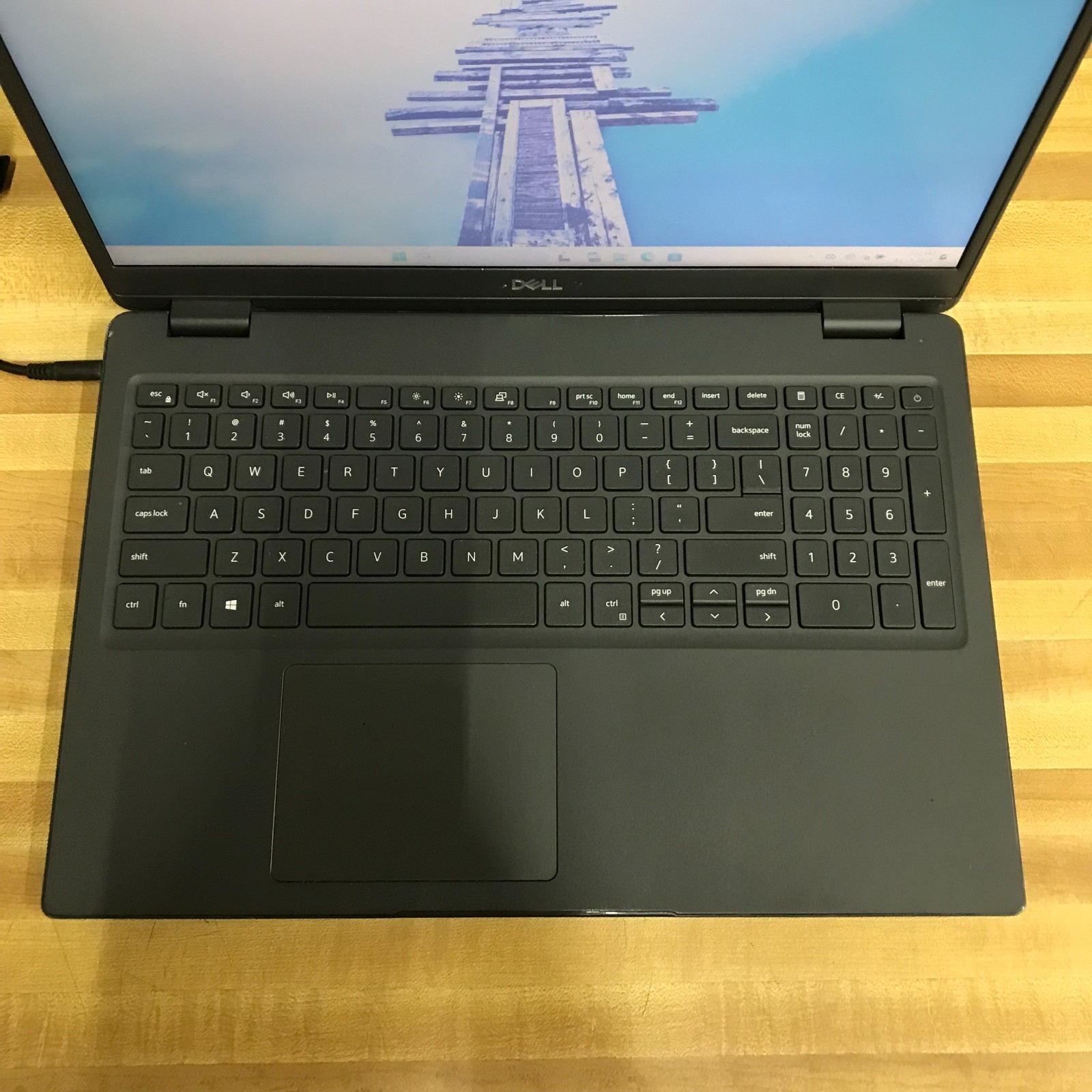 Dell Latitude 3510 Laptop i5-10210U 1.60GHz 8GB RAM 256GB SSD (Windows 11 Pro)