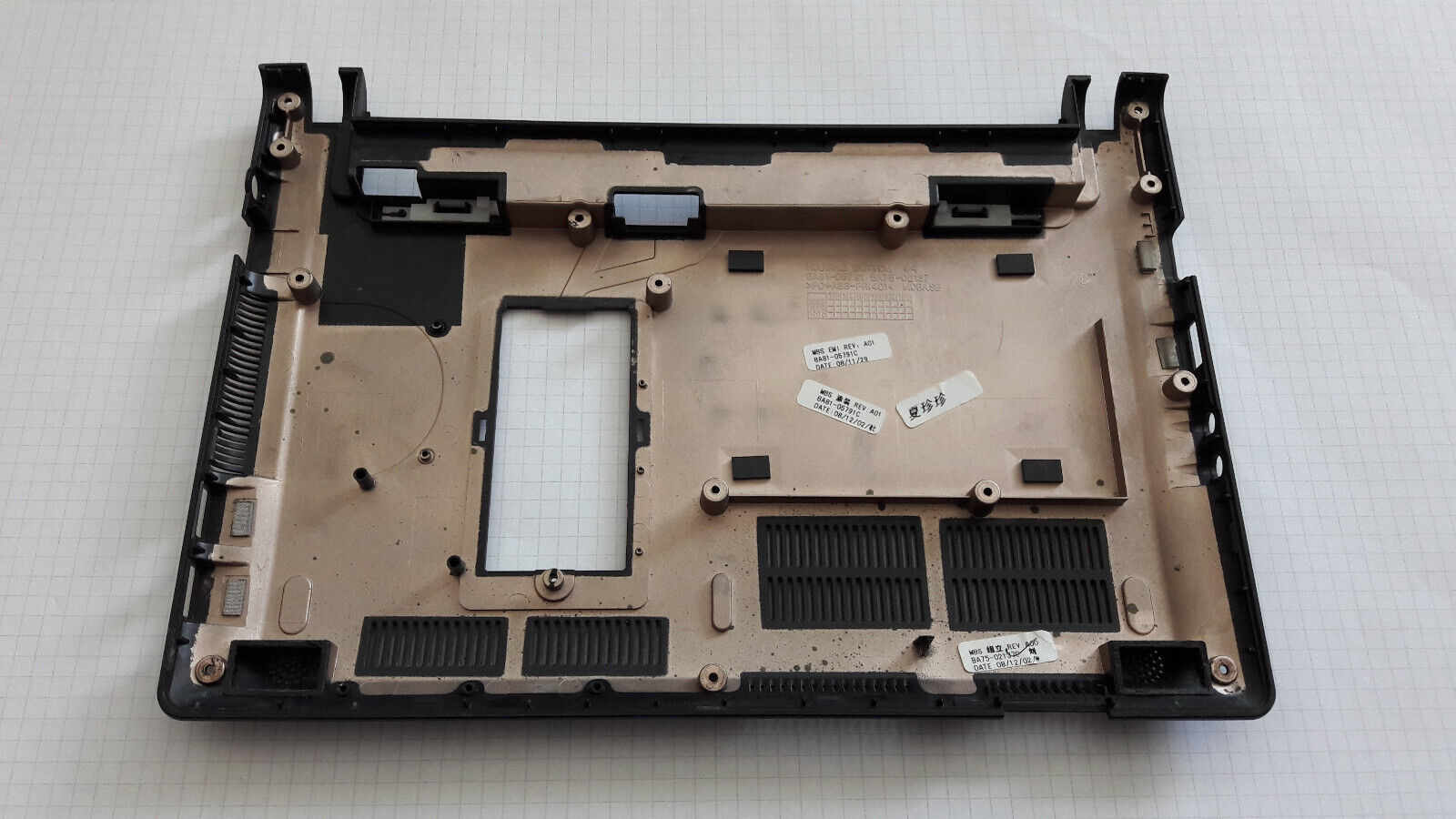 Samsung NC 10 Bottom Case