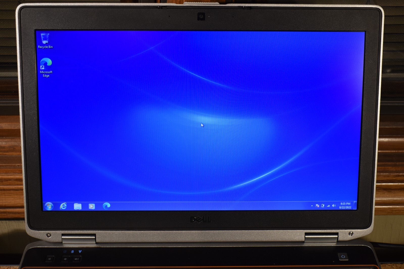 Dell Latitude E6520 Intel Core i5-2520M 4GB RAM 500GB HDD Windows 7 Pro 32-bit