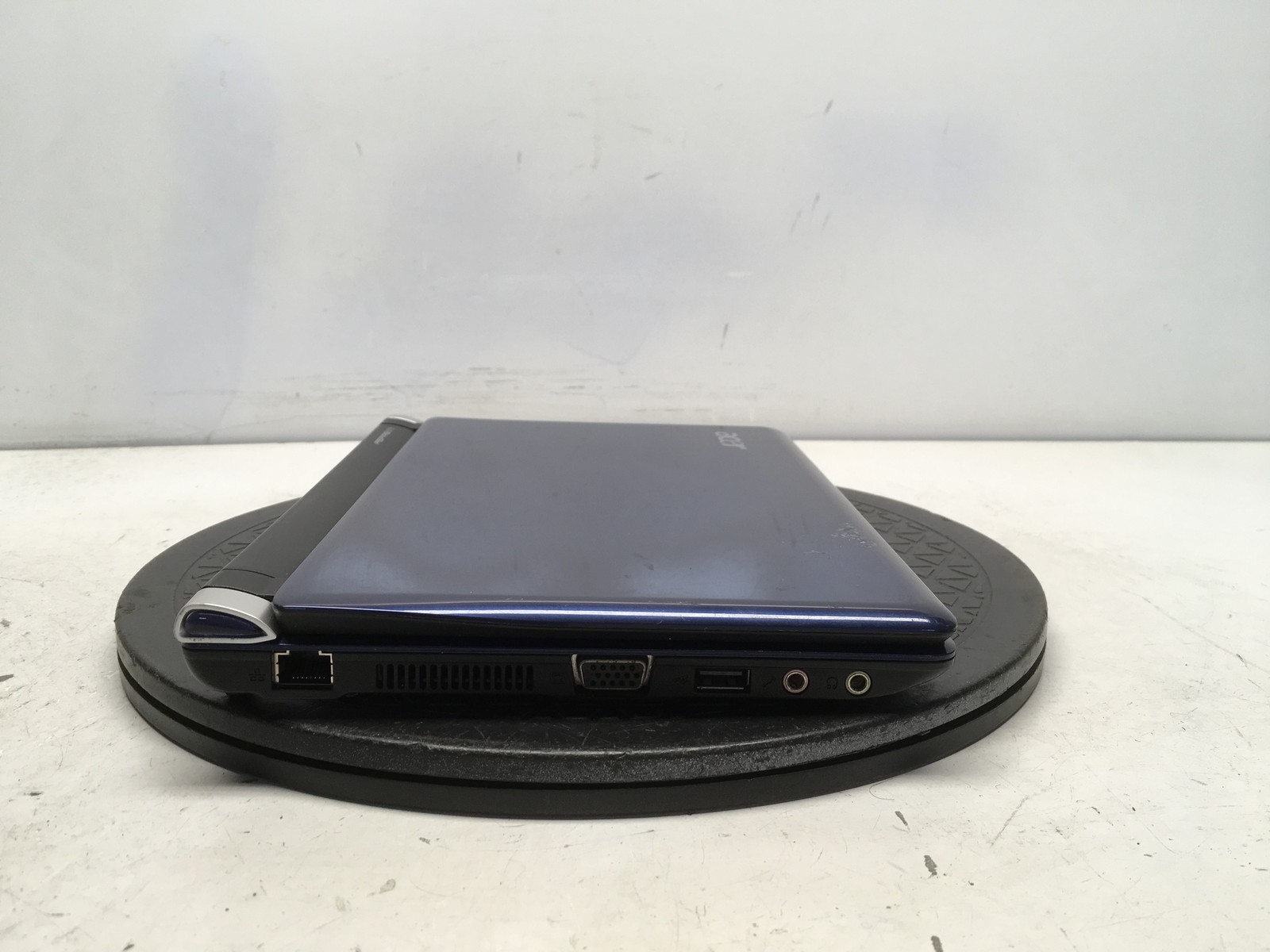 Acer Aspire One Intel Atom N270 1.6GHz 2 GB NO HDD No Batt