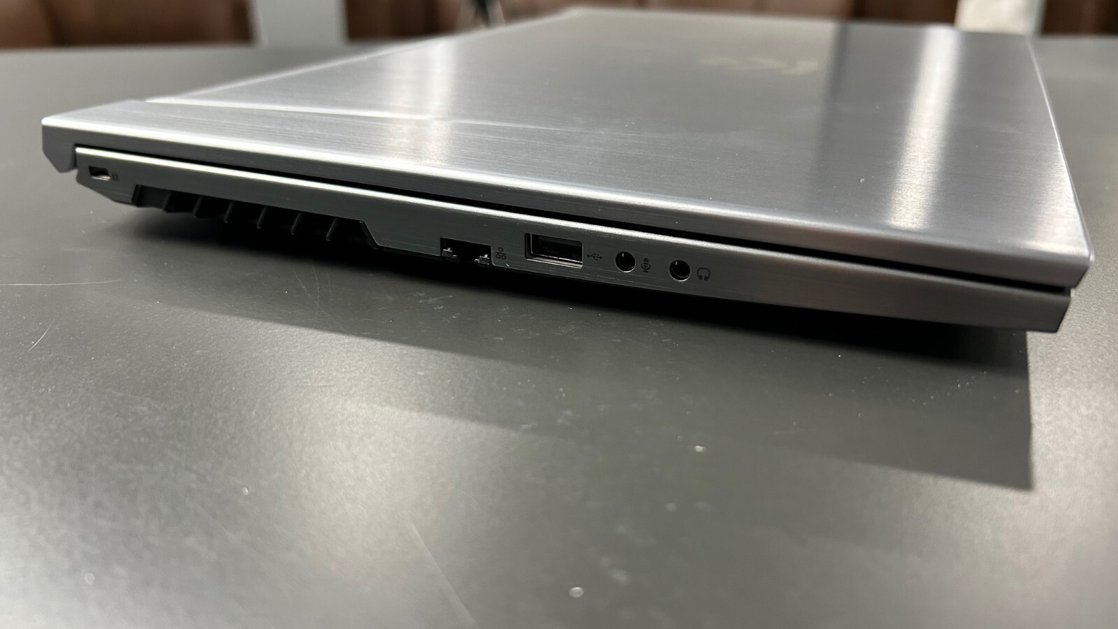 Eluktronics MECH 15 G1Rx gaming laptop. i7 8750H RTX 2070 Max-Q, FHD 144Hz W 11