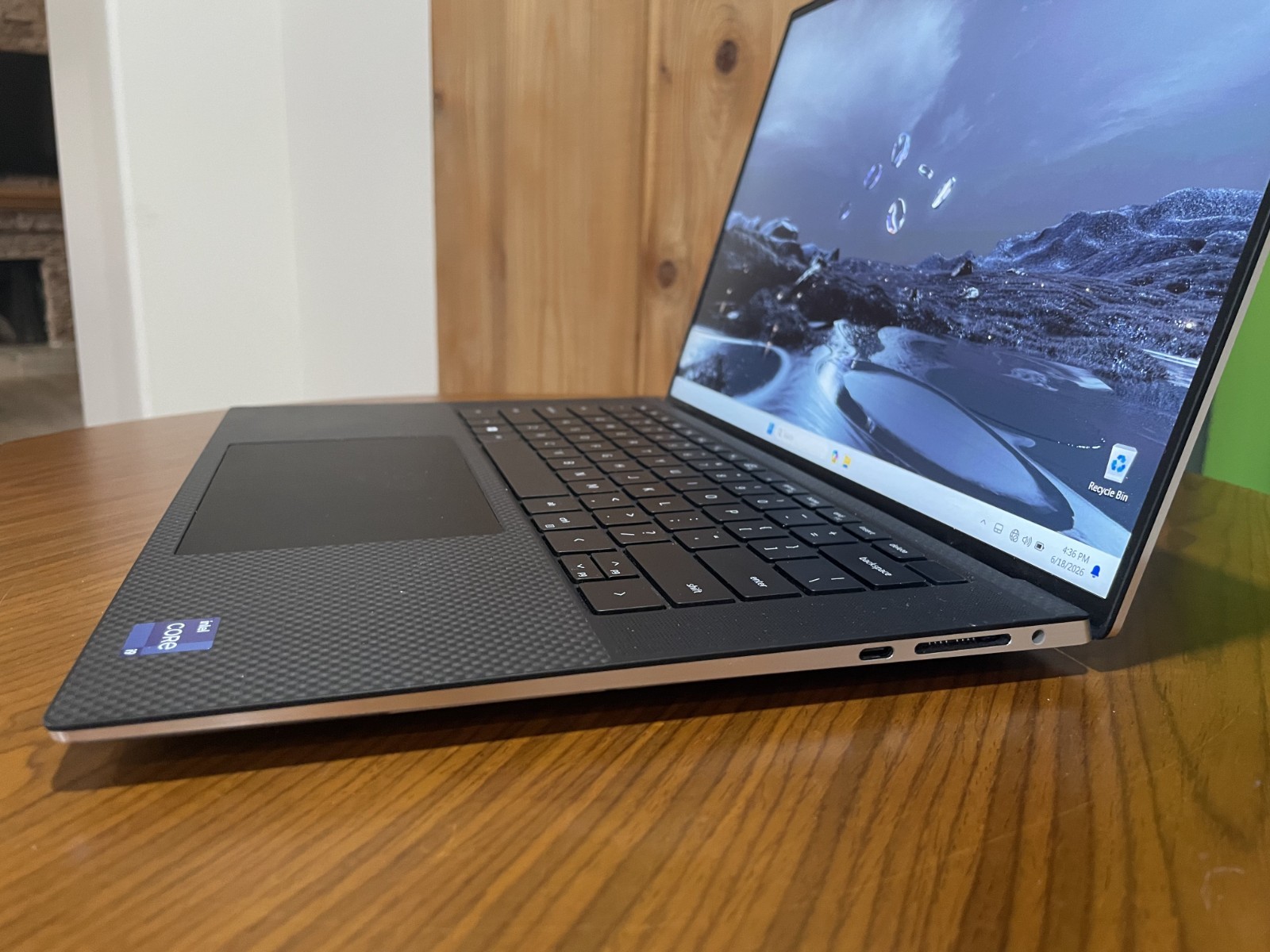 Dell XPS 15 9520 i9-12900HK 32GB 1TB RTX 3050 Ti Dedicated Graphics FHD+