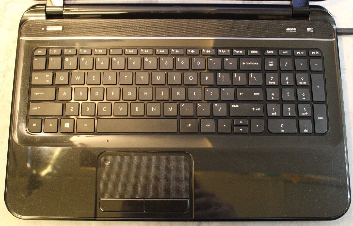 HP Pavillion 15-b085nr For Parts Posted Bios 500GB Hard Drive Wiped i3-2377M