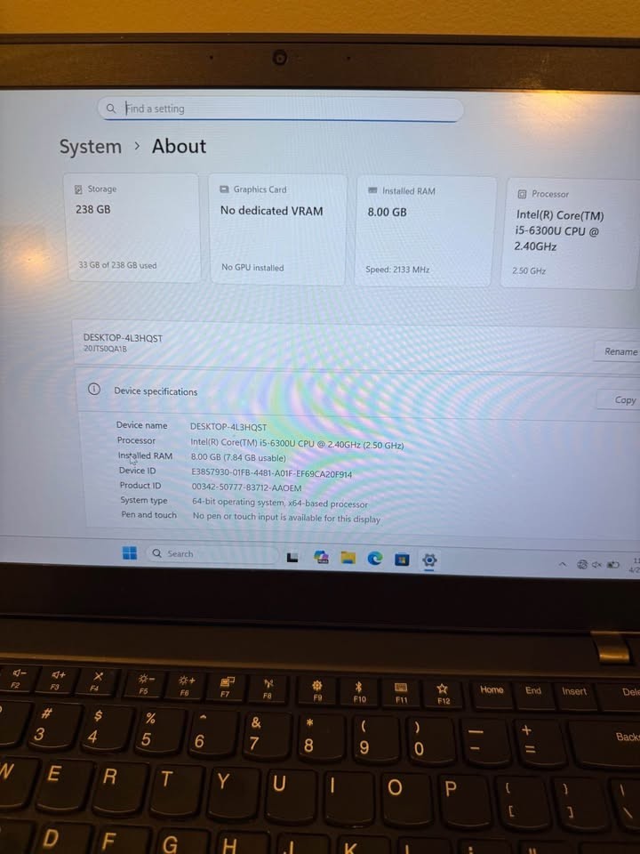 Lenovo Laptop Intel Core i5 8GB RAM 238GB SSD