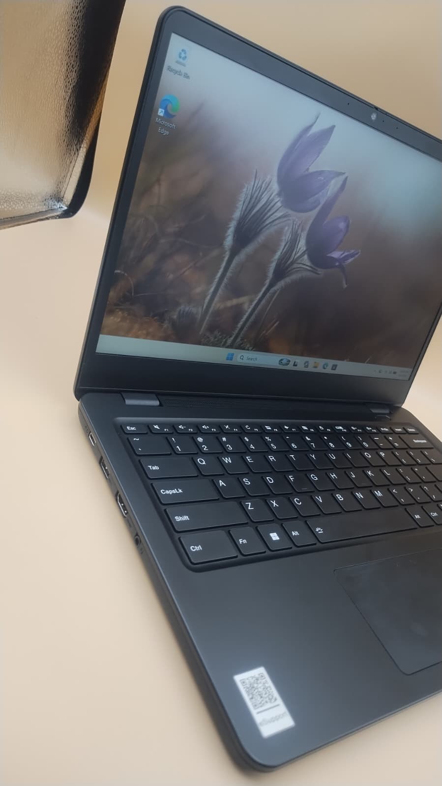 Lenovo 14w Gen 2 14″ Touch Laptop AMD 3015e 4GB RAM 128GB SSD Win11 Charger