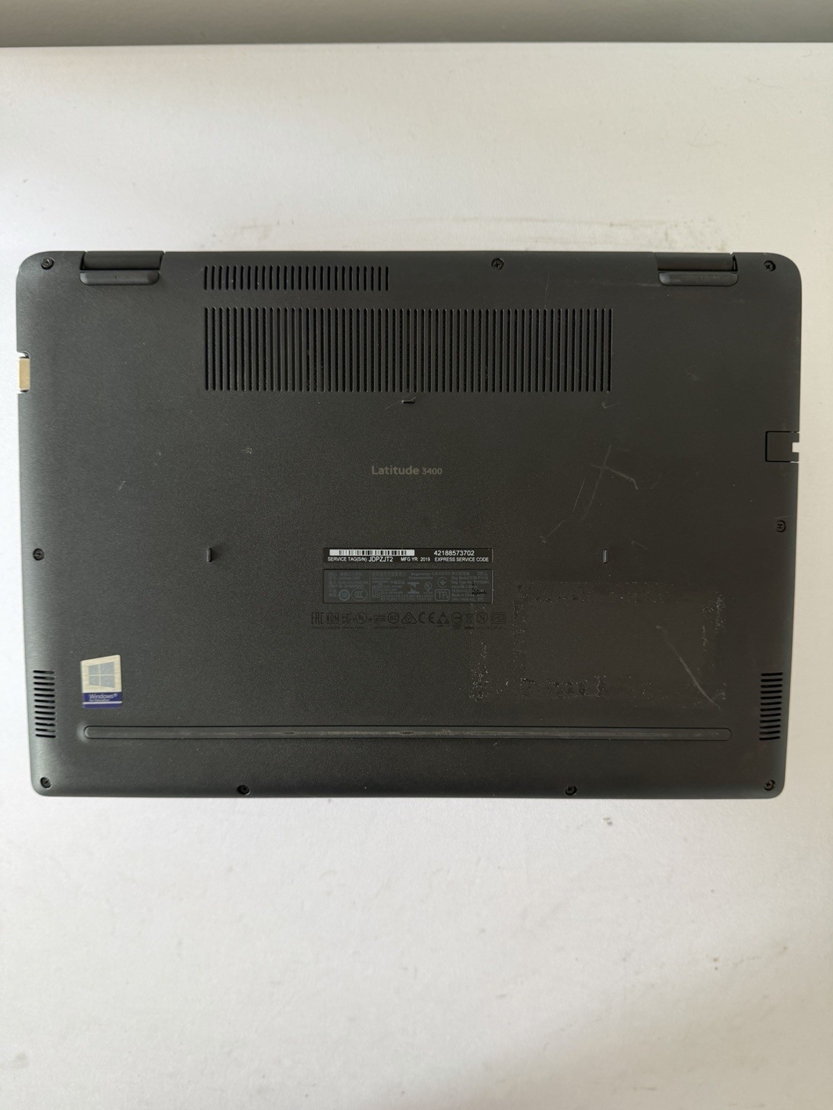 Dell Latitude 3400 Laptop – Good Screen – Intel i5 Gen 8 – RAM 8 GB – Read Des